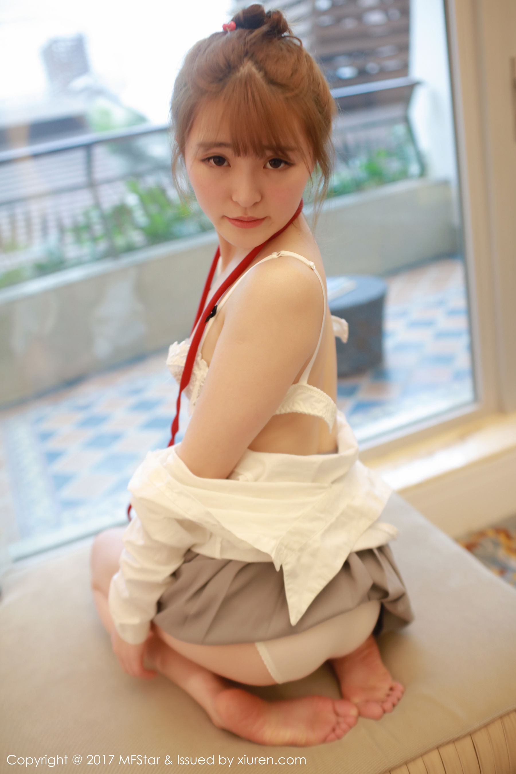 Yi Xiaoqi MOMO Student's White ShirtShort Skirt Series Model Academy MFSTAR VOL.098