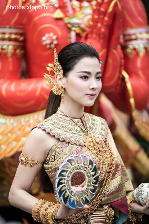 Baifern Pimchanok