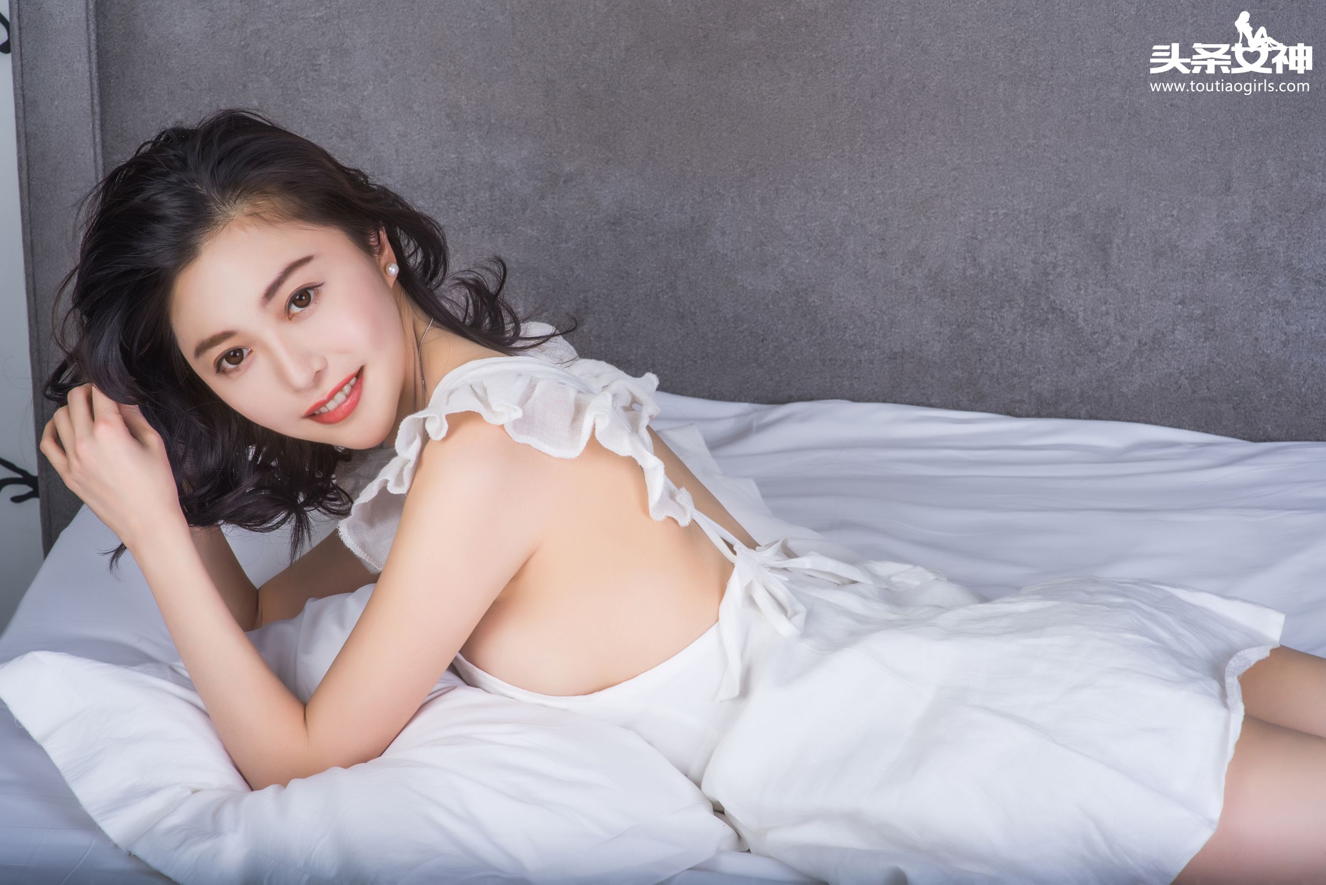 Xiao Ai Sensitive New Wife Headline Goddess