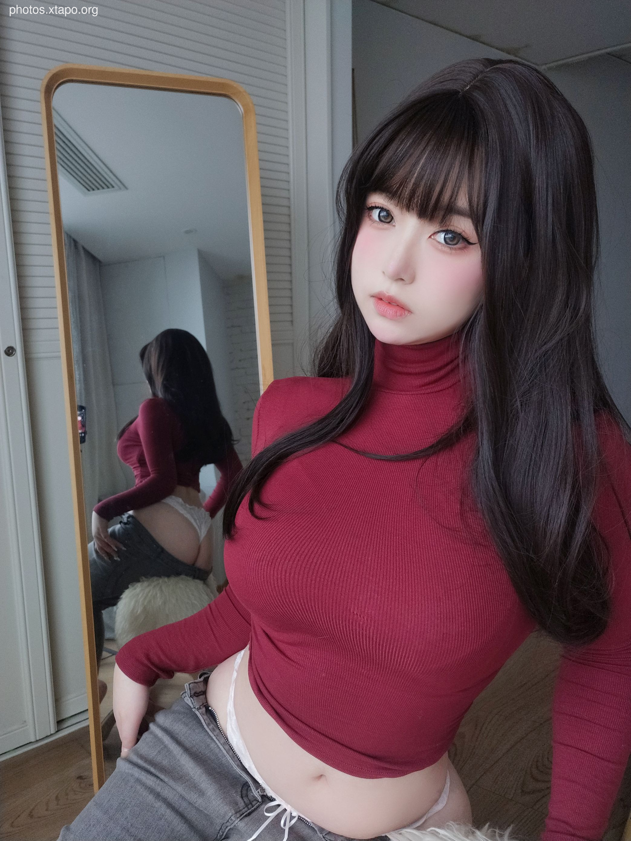 The full sister of the heroine K red sweater