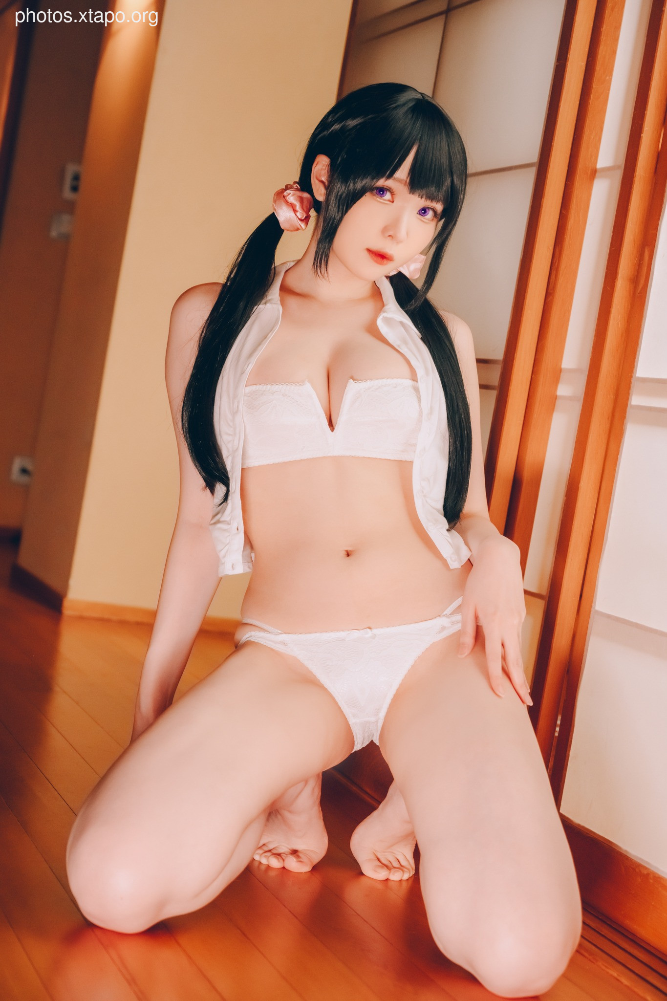 Shimotsuki SHIMO ANE NARU MONO CHIYO PHOTOBOOK 85P-119MB