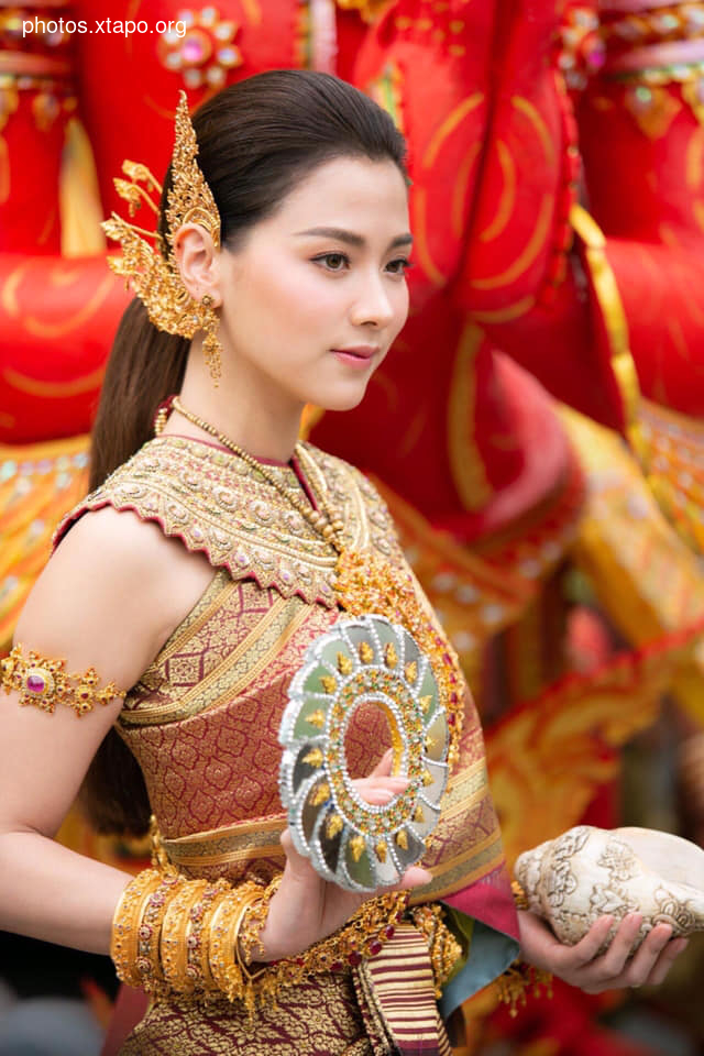 Baifern Pimchanok