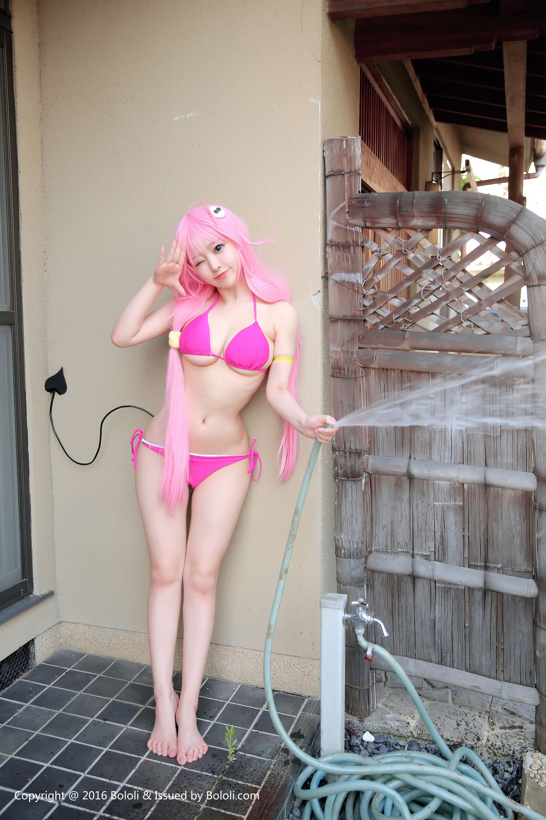 Liu Yanqi COS Pack King Girl-菈菈 Bololi Polo Society bol.094