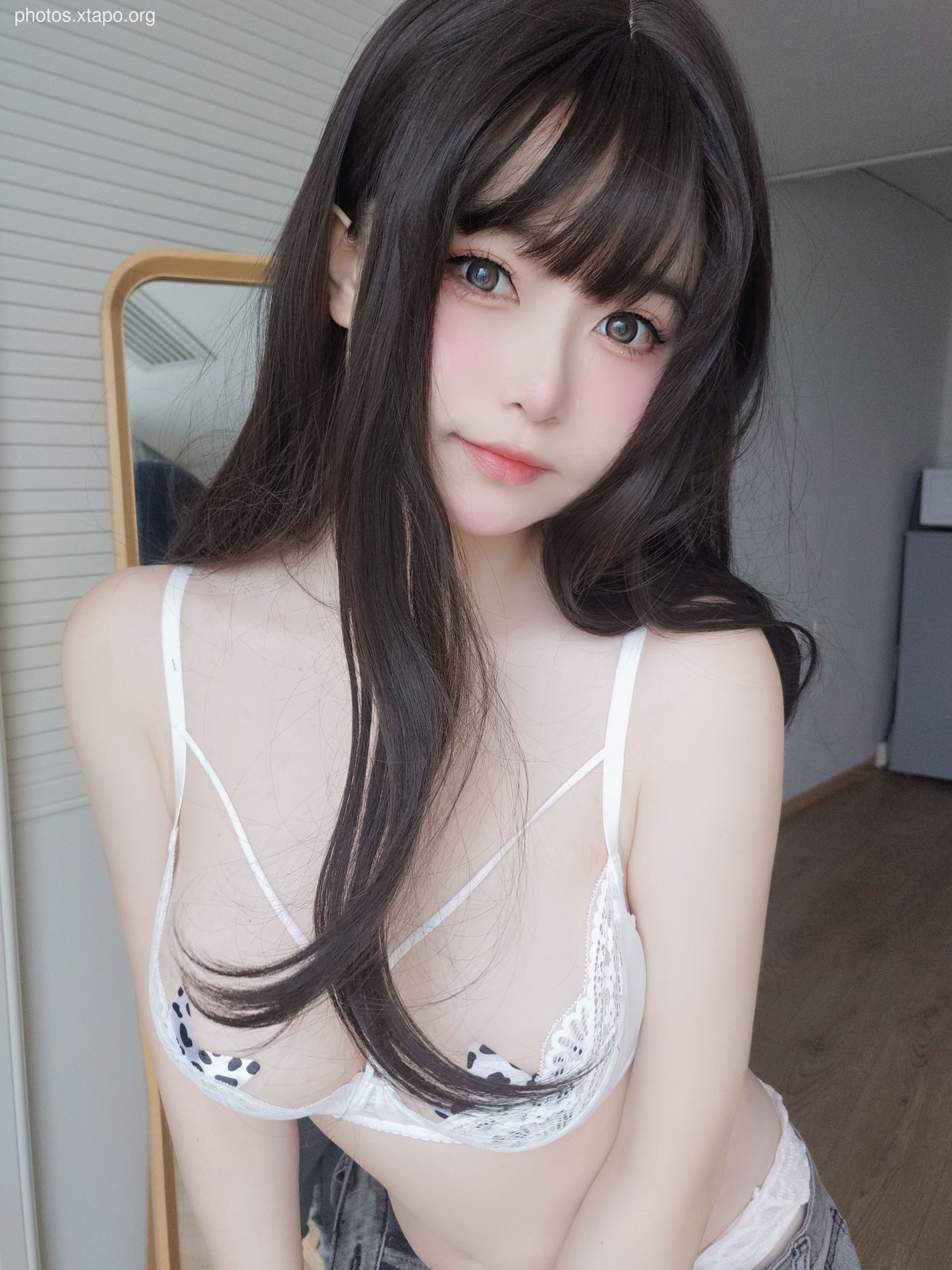 The full sister of the heroine K red sweater