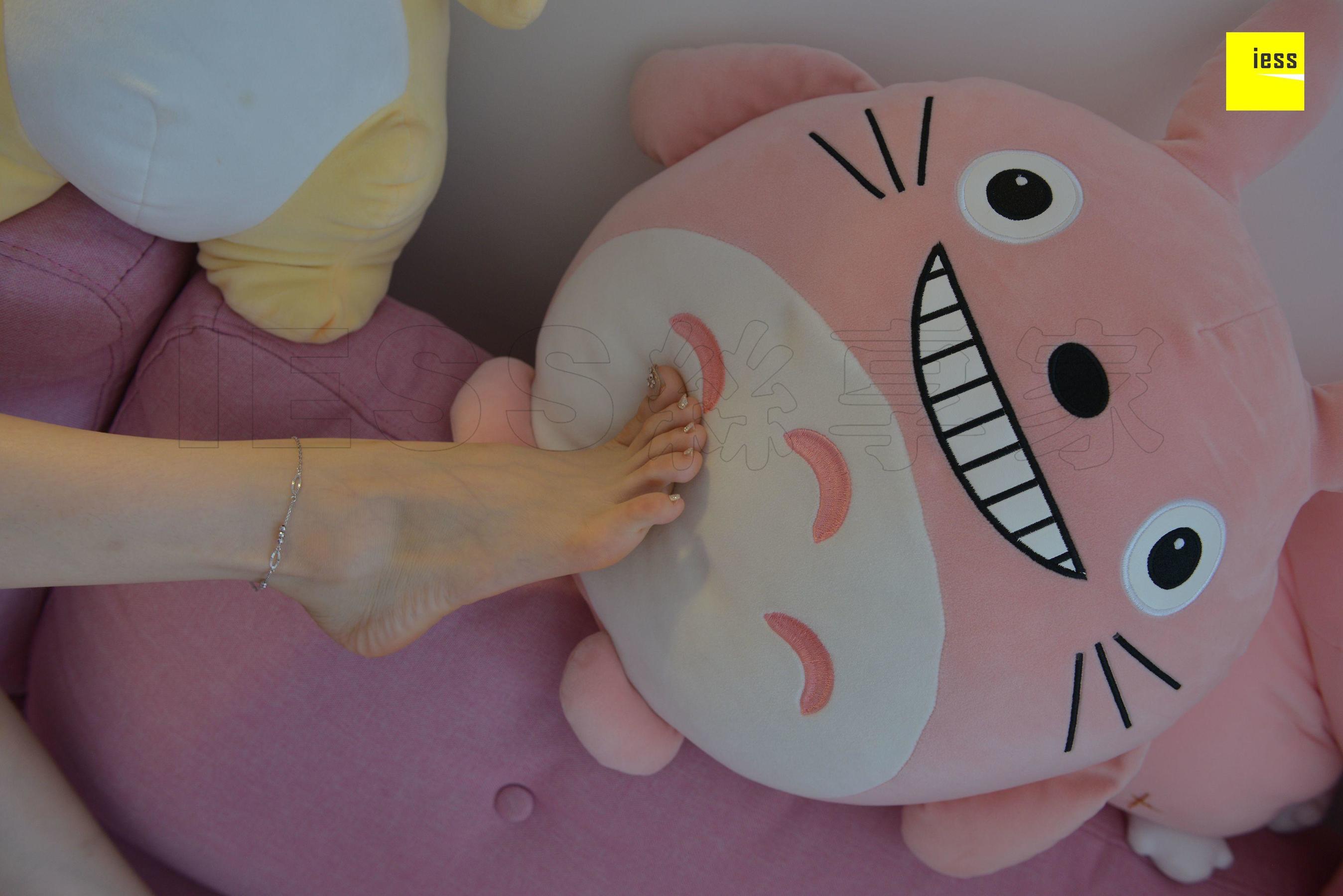 Pink Midsummer Dream Different Thoughts to IESS Silk Enlightenment Devil on Wednesday Special issue 17