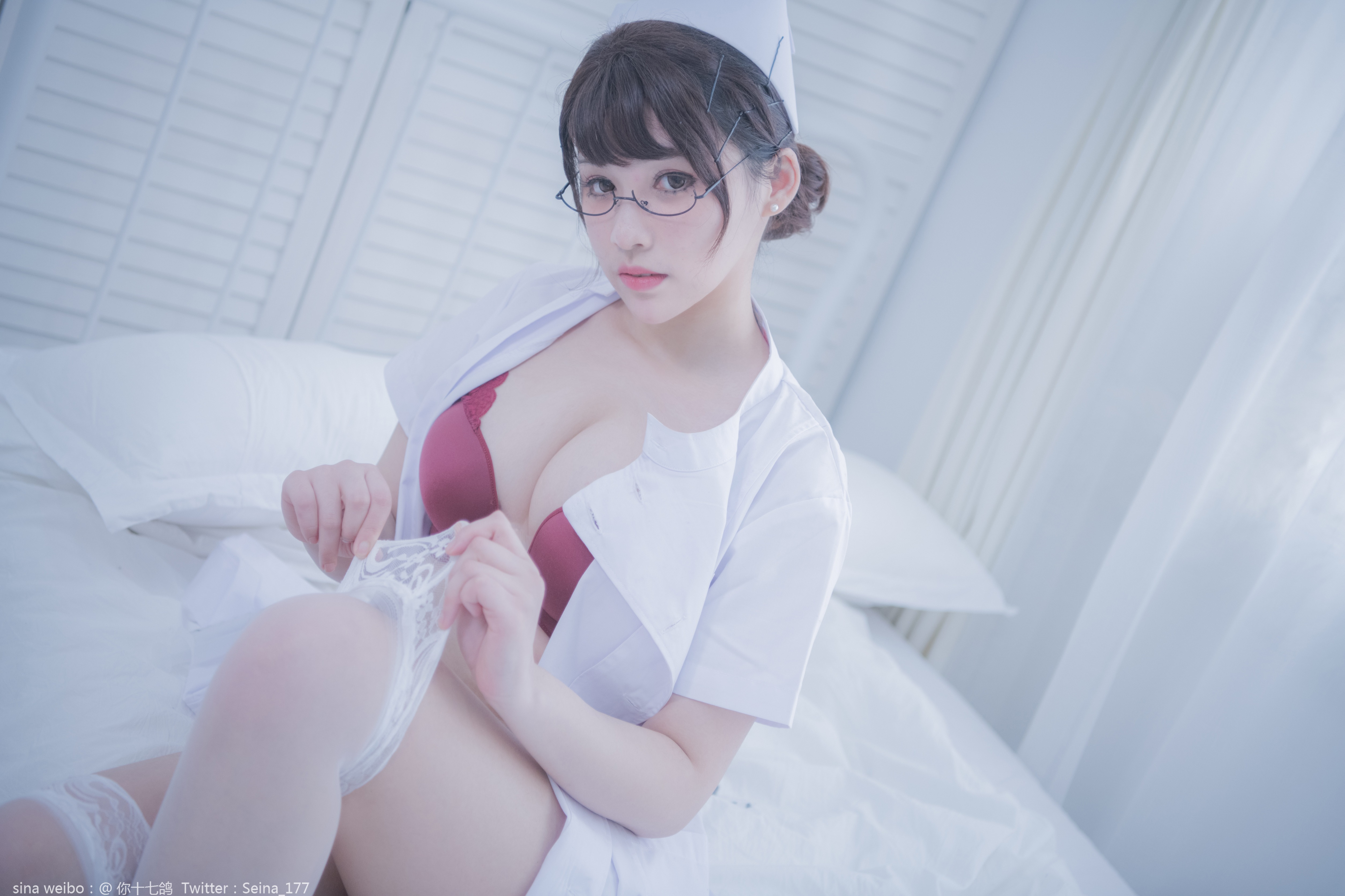 You seventeen pigeons white nurse 110p1v-535MB