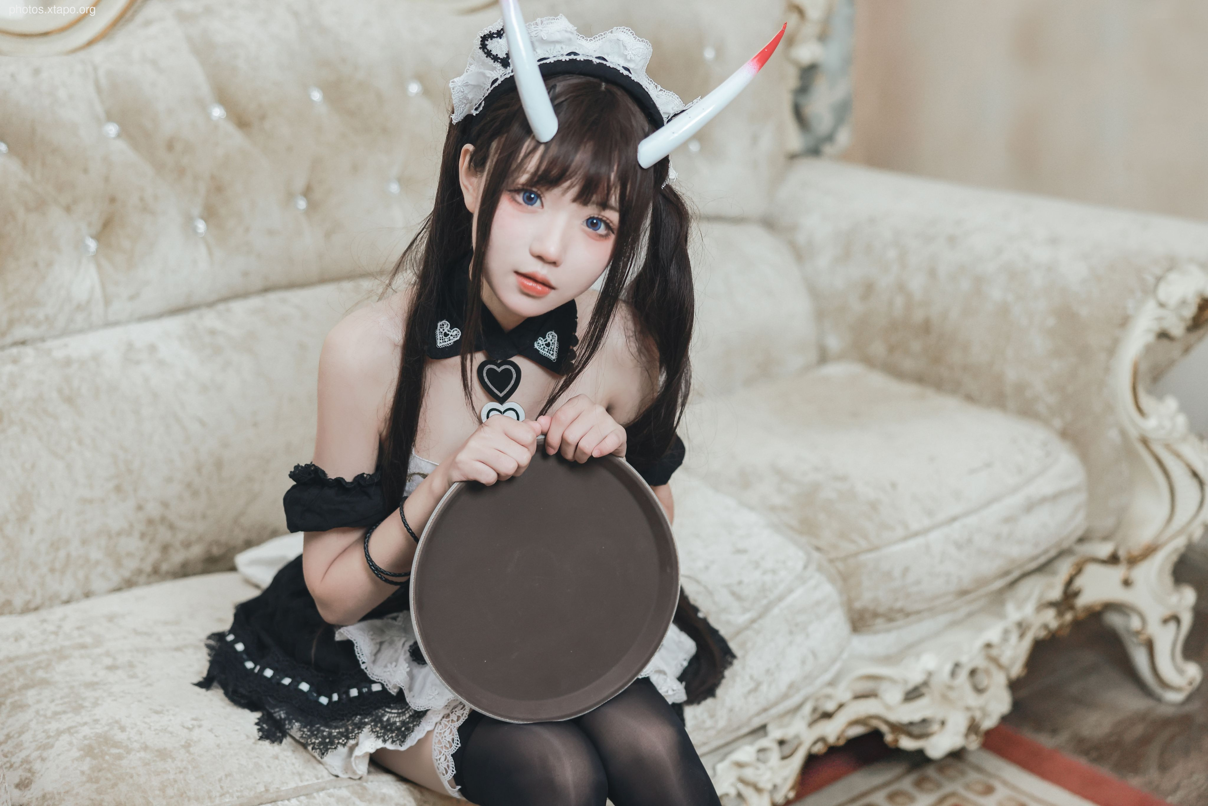 Hua Yan Hana can replace maids