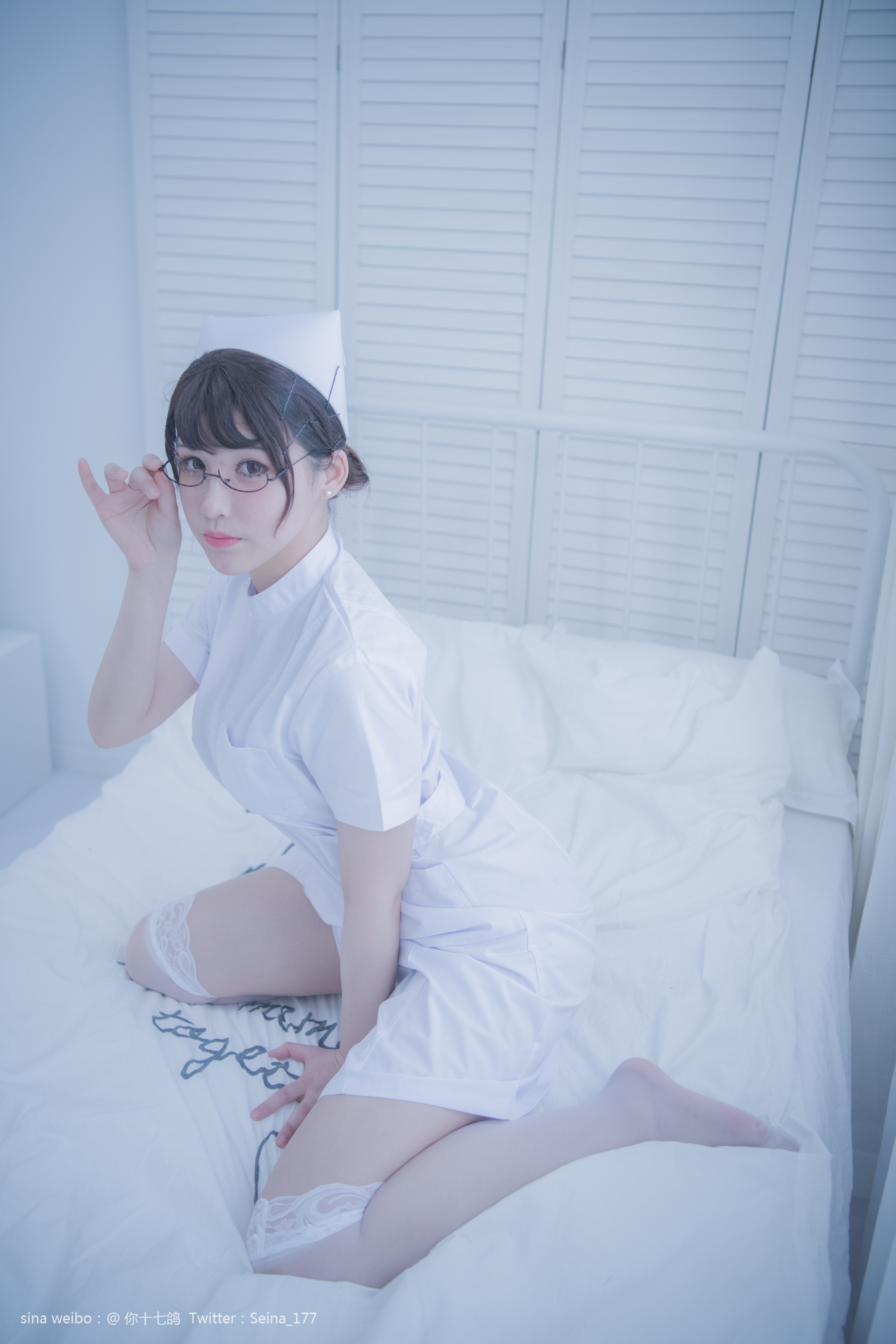 You seventeen pigeons white nurse 110p1v-535MB