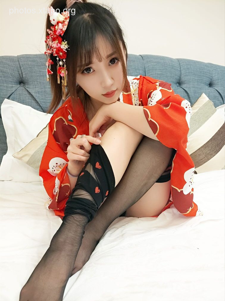 Little Witch Luna-Kimono Heart Black Stockings44P