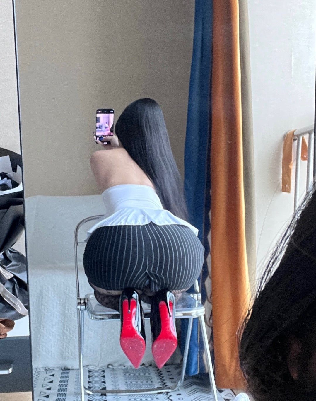 Welfare COS Goddess Feng Fan Xiao Wang's best peach hip extreme -Welfare 3