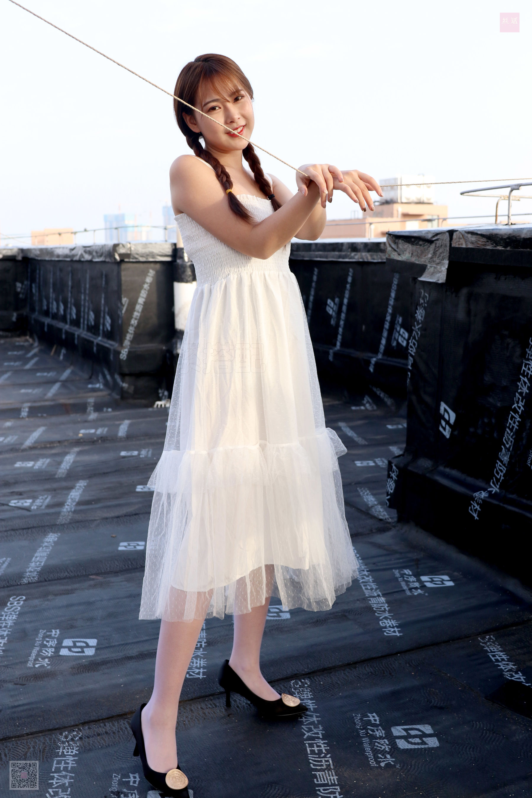 Sihua SH021 girl who dances in the rooftop of Su Yu