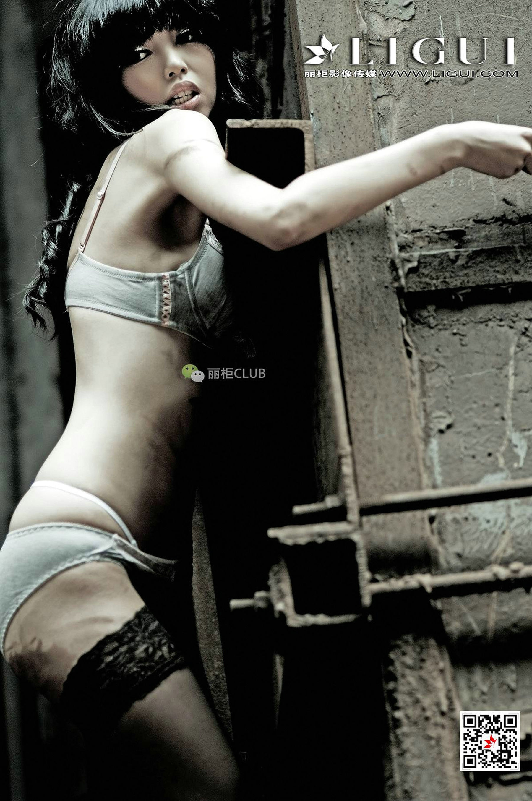 Leg Model Meng Lu Black Silk Portrait Photography LIGUI