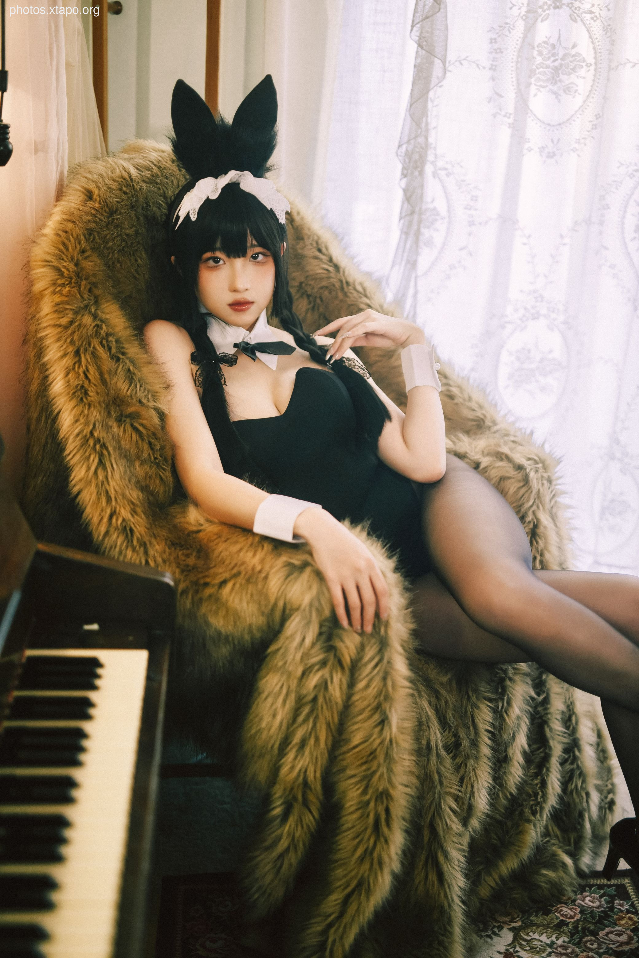 Vasteah Crayfish Rabbit Girl Theme Book