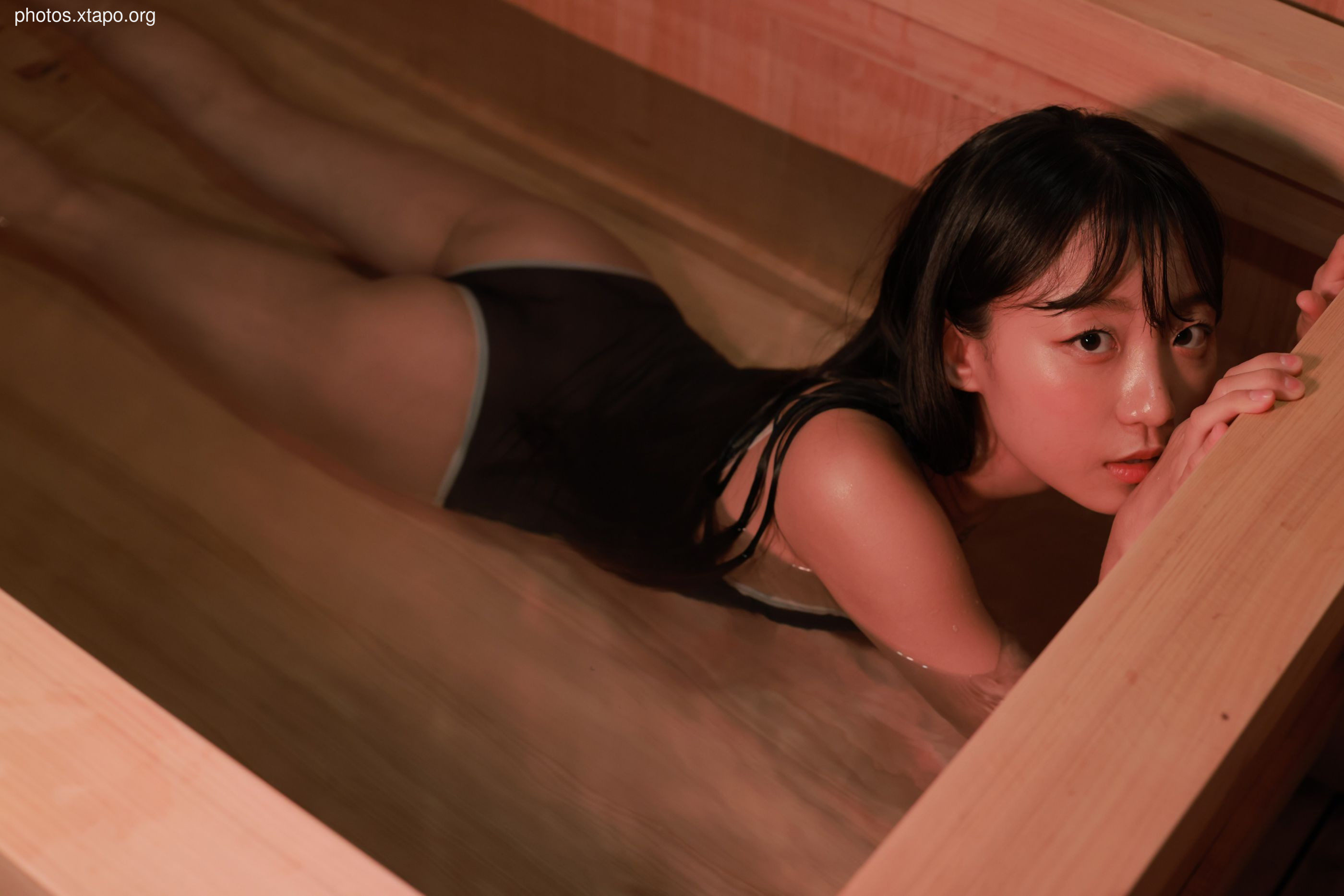 Eunji Pyo - NO.06 Eunji’s Digital Photobook 2022-2 FALL 160P1V-1.05GB