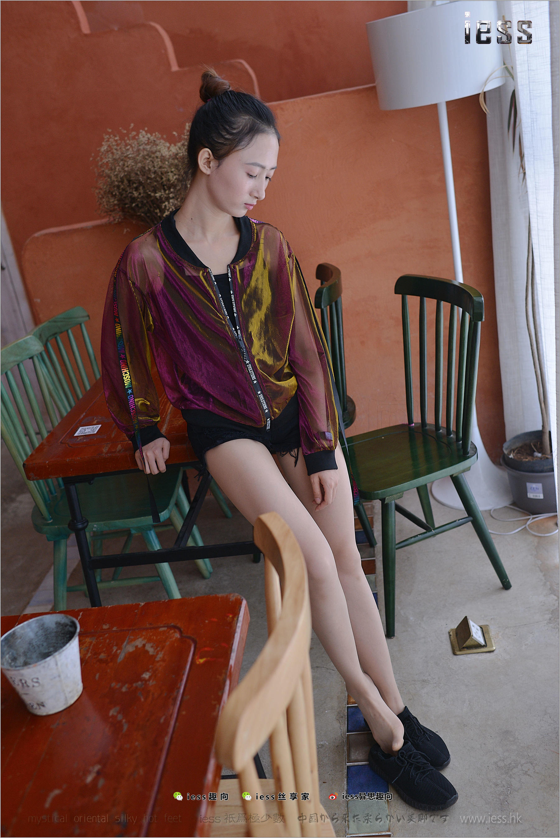 Silk Foot Bento 155 Momo MOMO's Sports Shoes