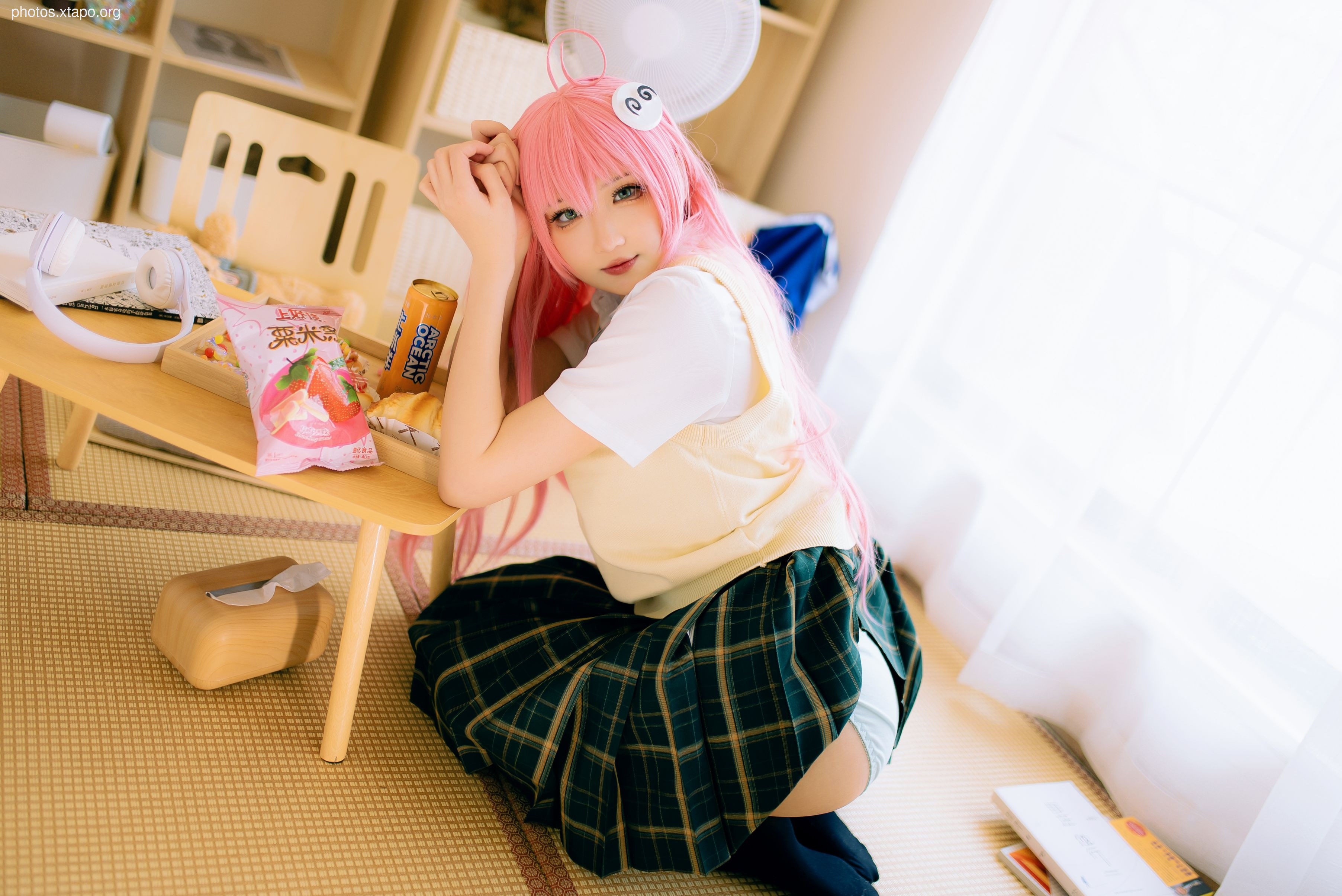 Vasteah Crash School Uniform 17p-155MB