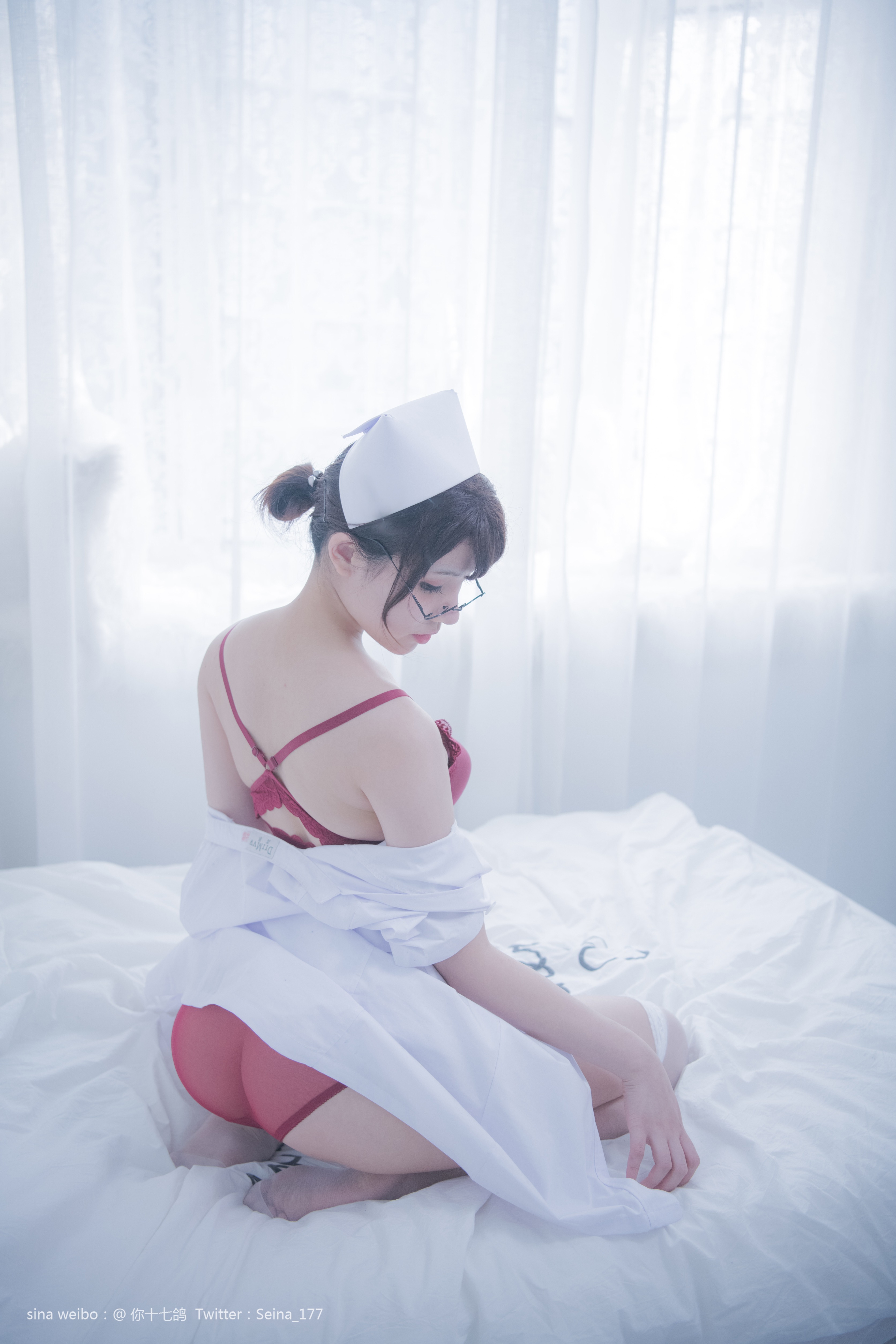 You seventeen pigeons white nurse 110p1v-535MB