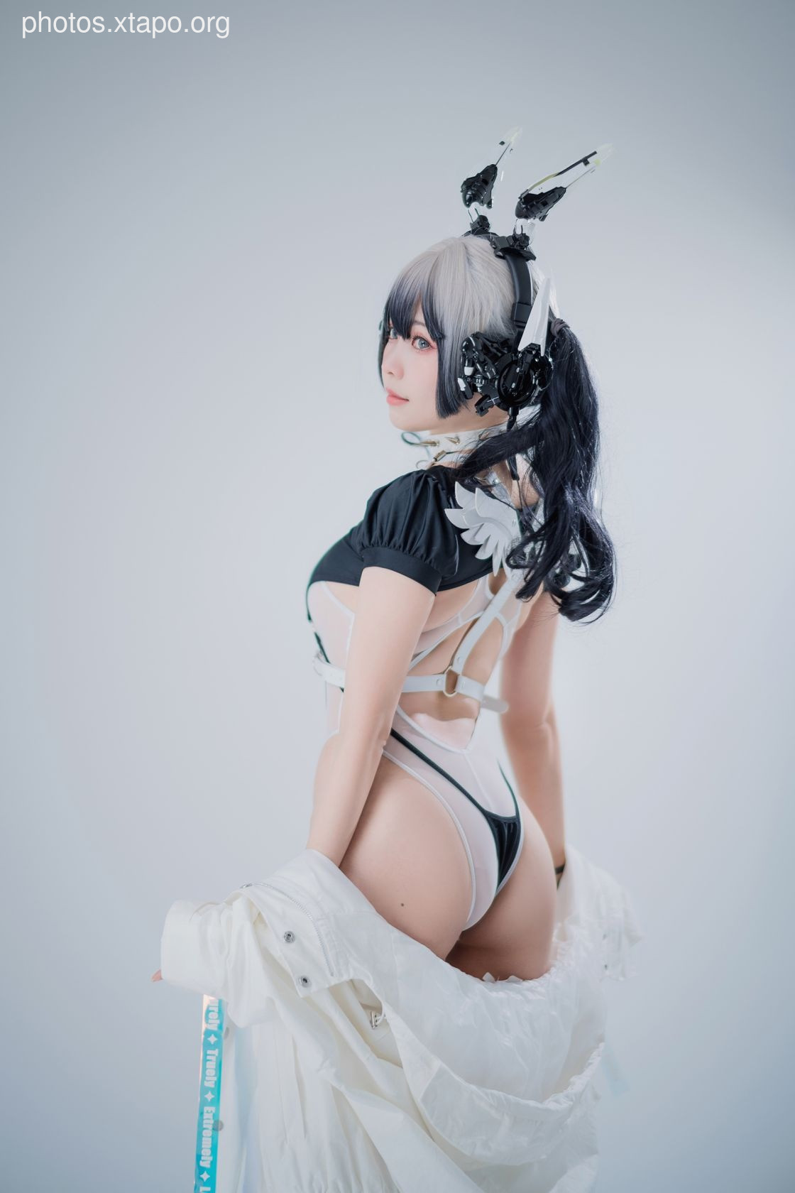 D- White cybergirl