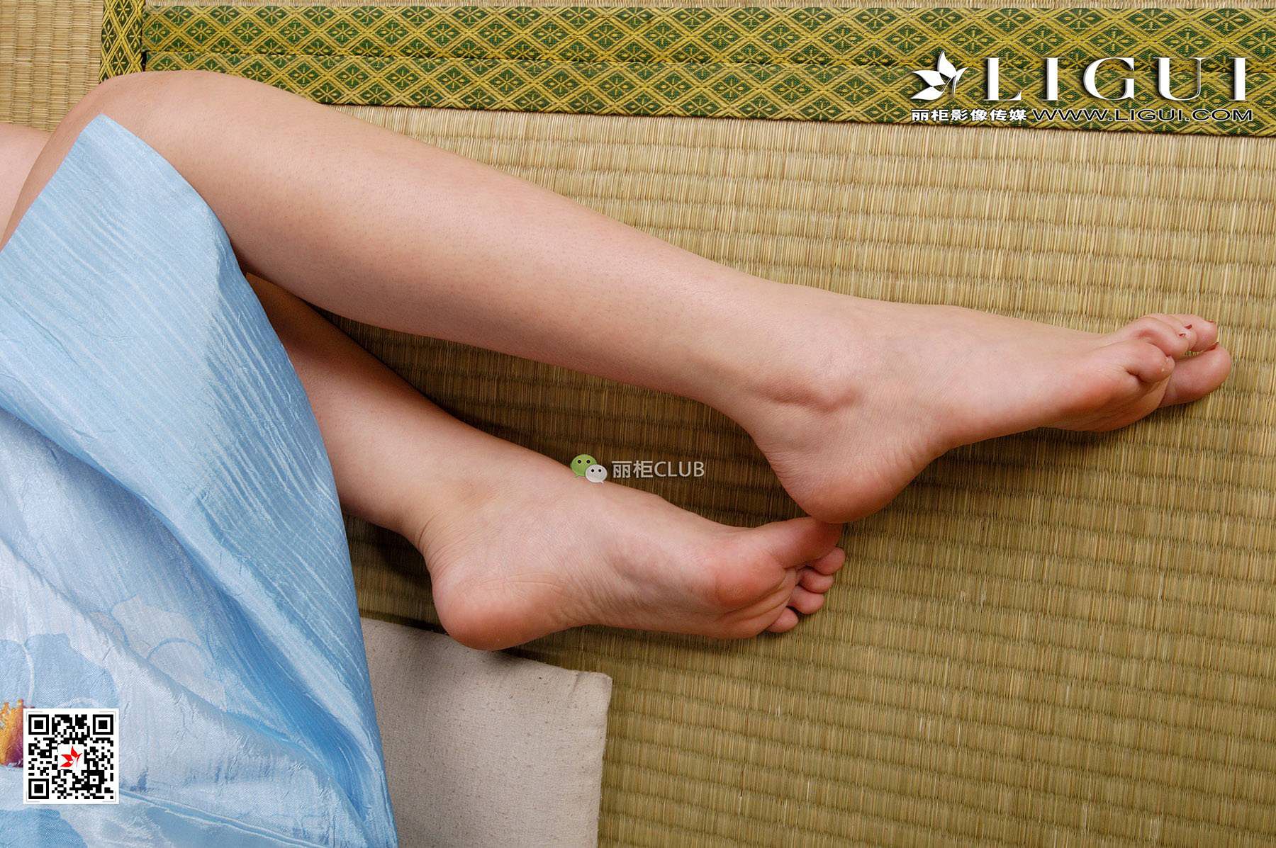 Xiaohui Costume Silk Foot Ligui Beautiful legs silk foot