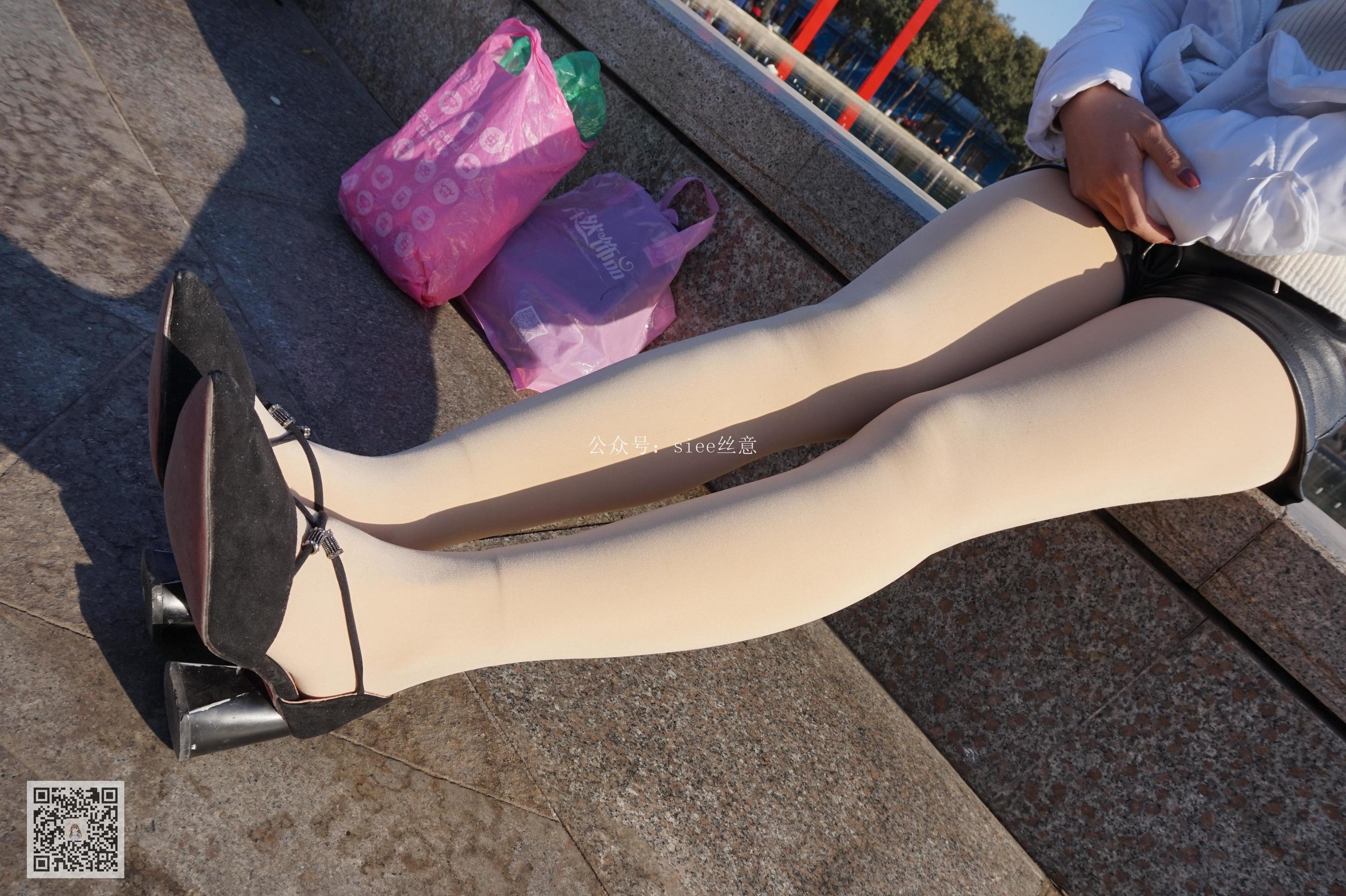 Si Yi Siee Siee Houshi can also be equipped with high heels