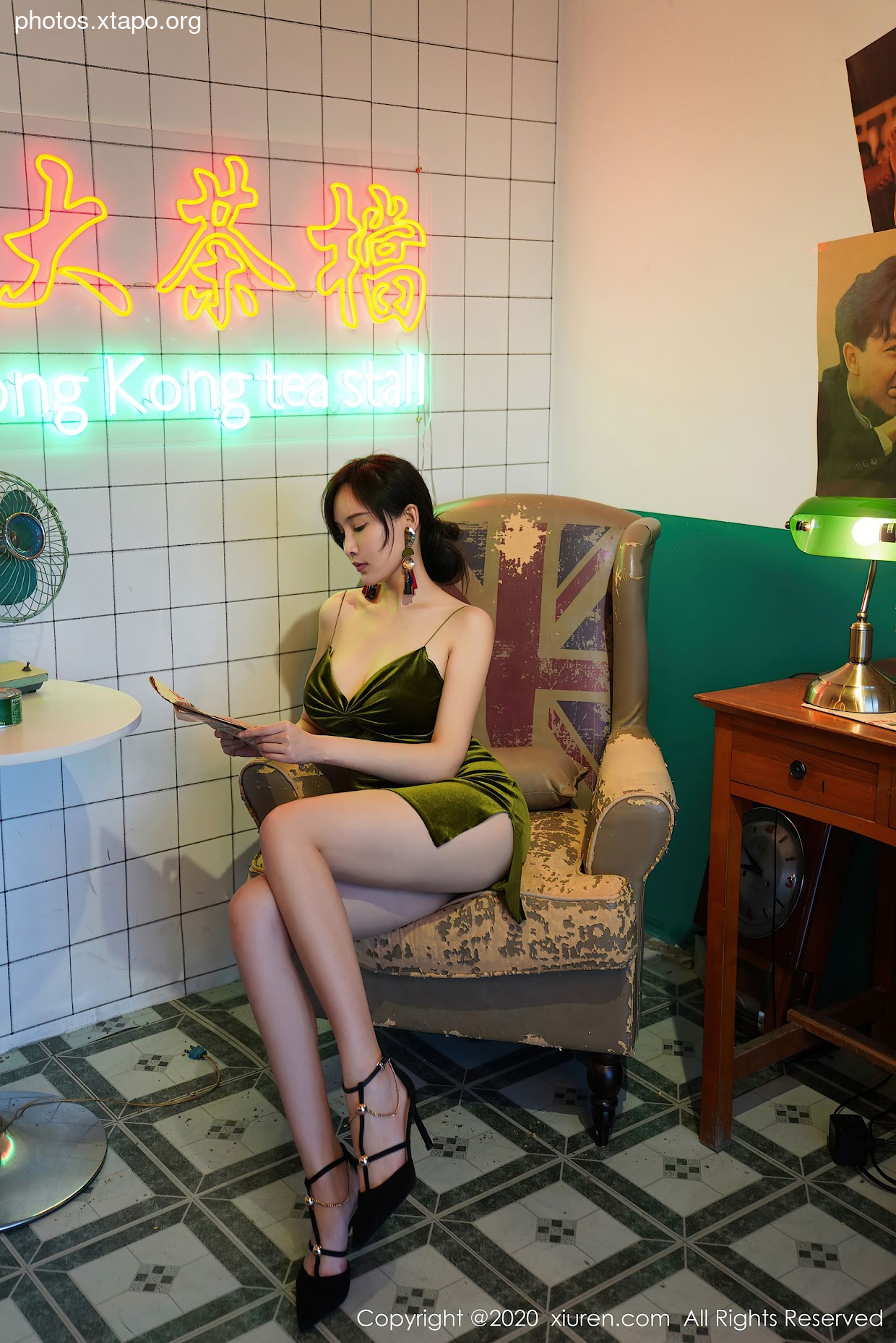 Xiuren 2477 Zhou Yanxi