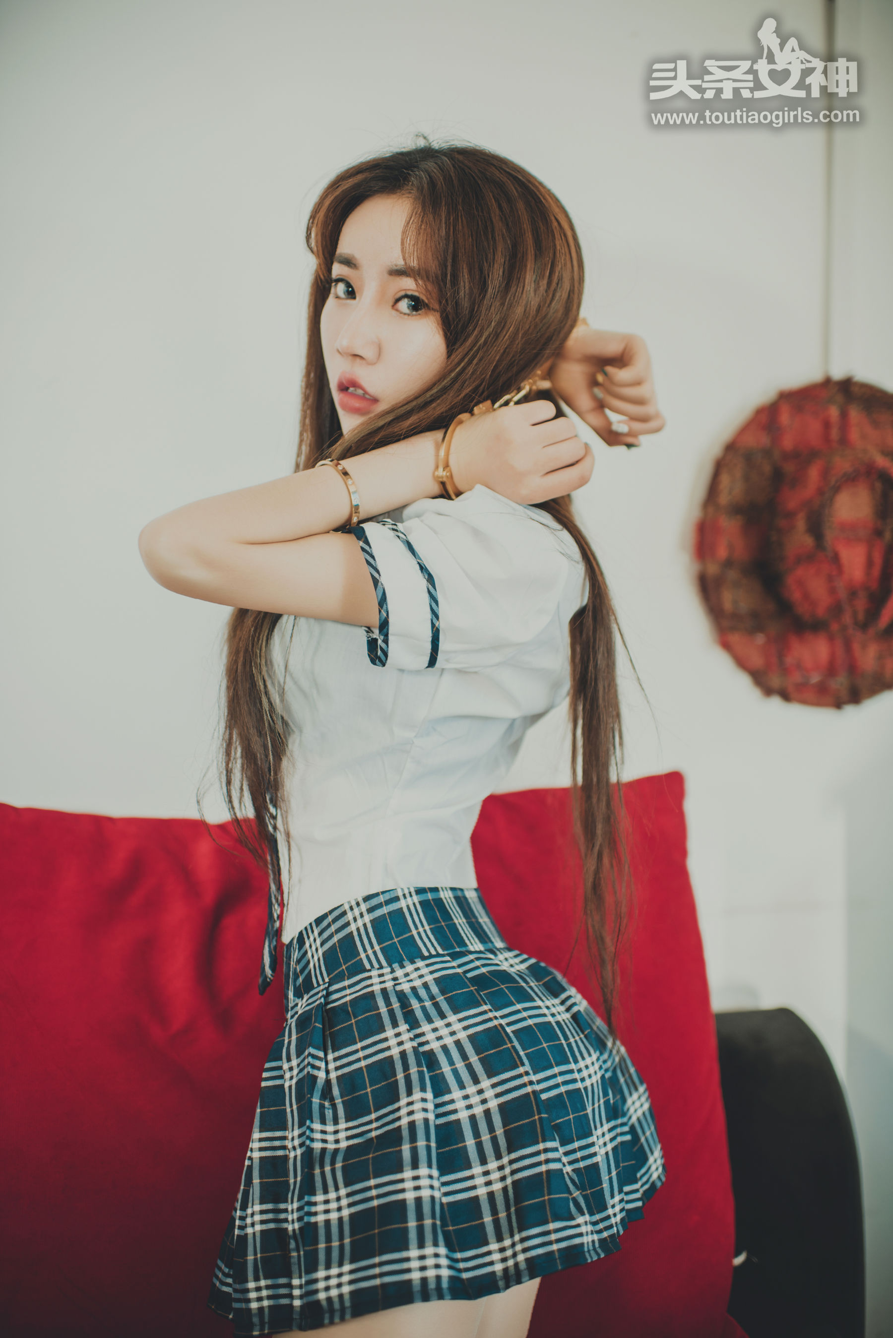 Fan Anni Experience Girl Headline Goddess