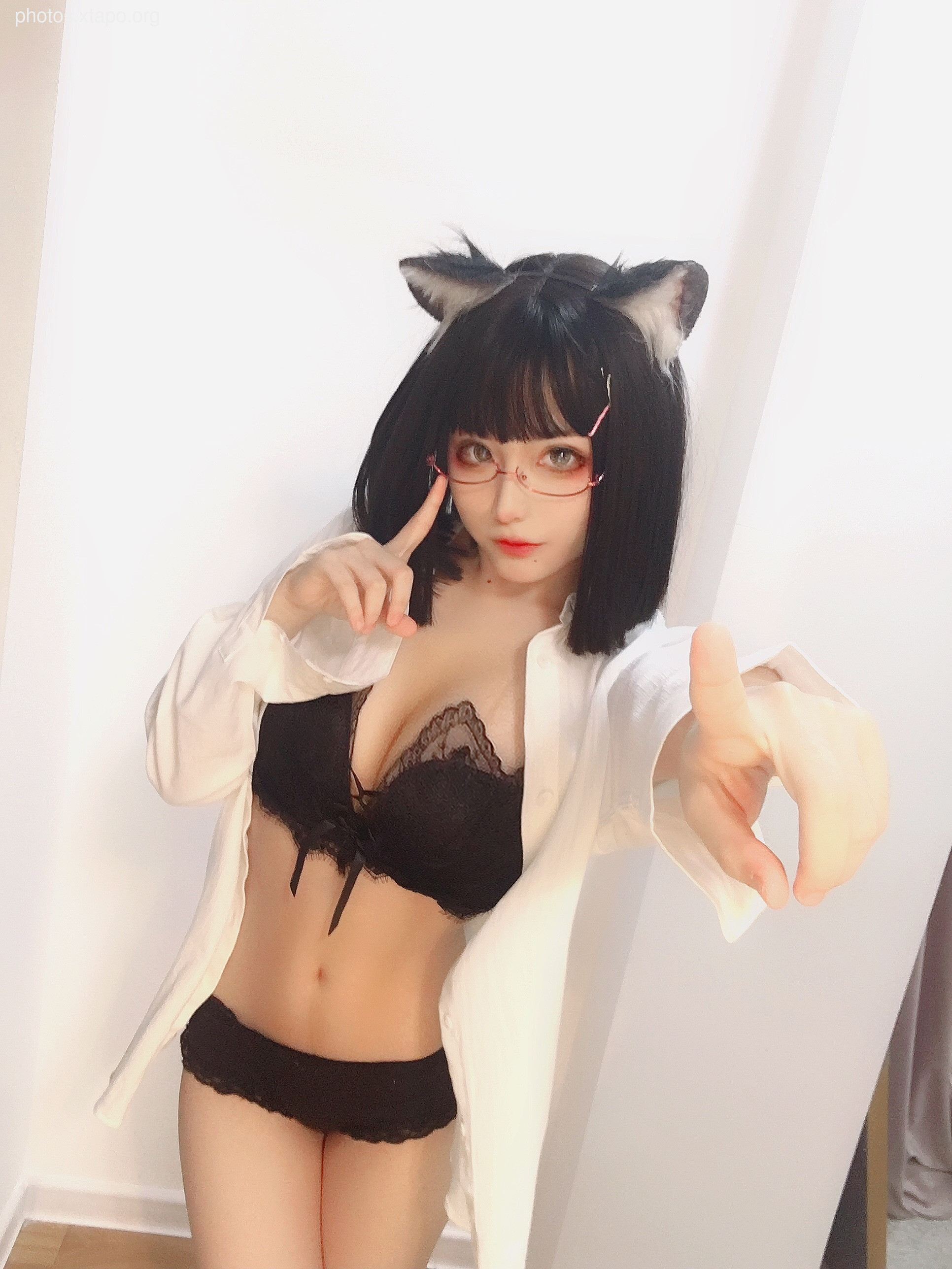 NO.010 Cat News 90p-989MB