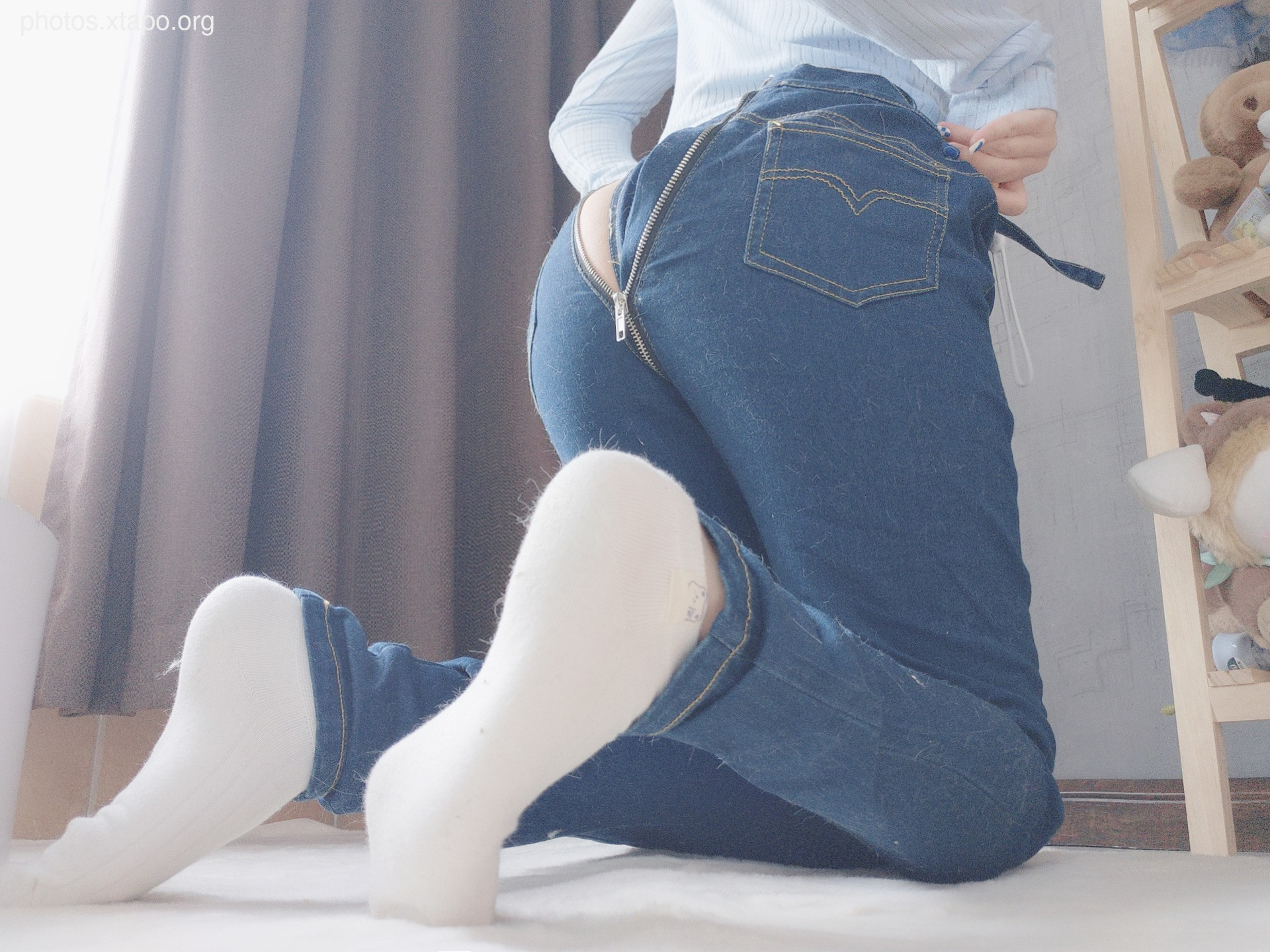 Nina Jiao -Self -timer for jeans 80P -132MB