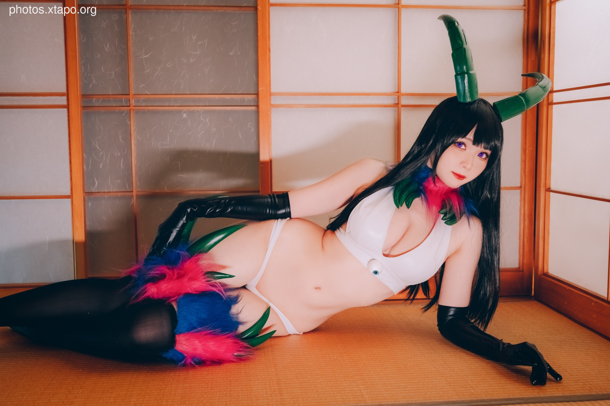 Shimotsuki SHIMO ANE NARU MONO CHIYO PHOTOBOOK 85P-119MB