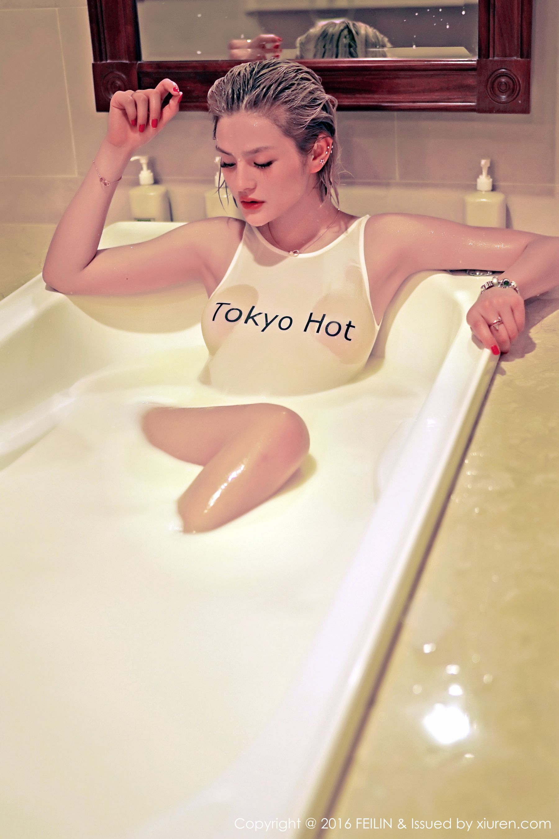 Shi Wen’s Swan “Tokyo Hot Wet Body+Lace Underwear” [囡 Feilin] Vol.037