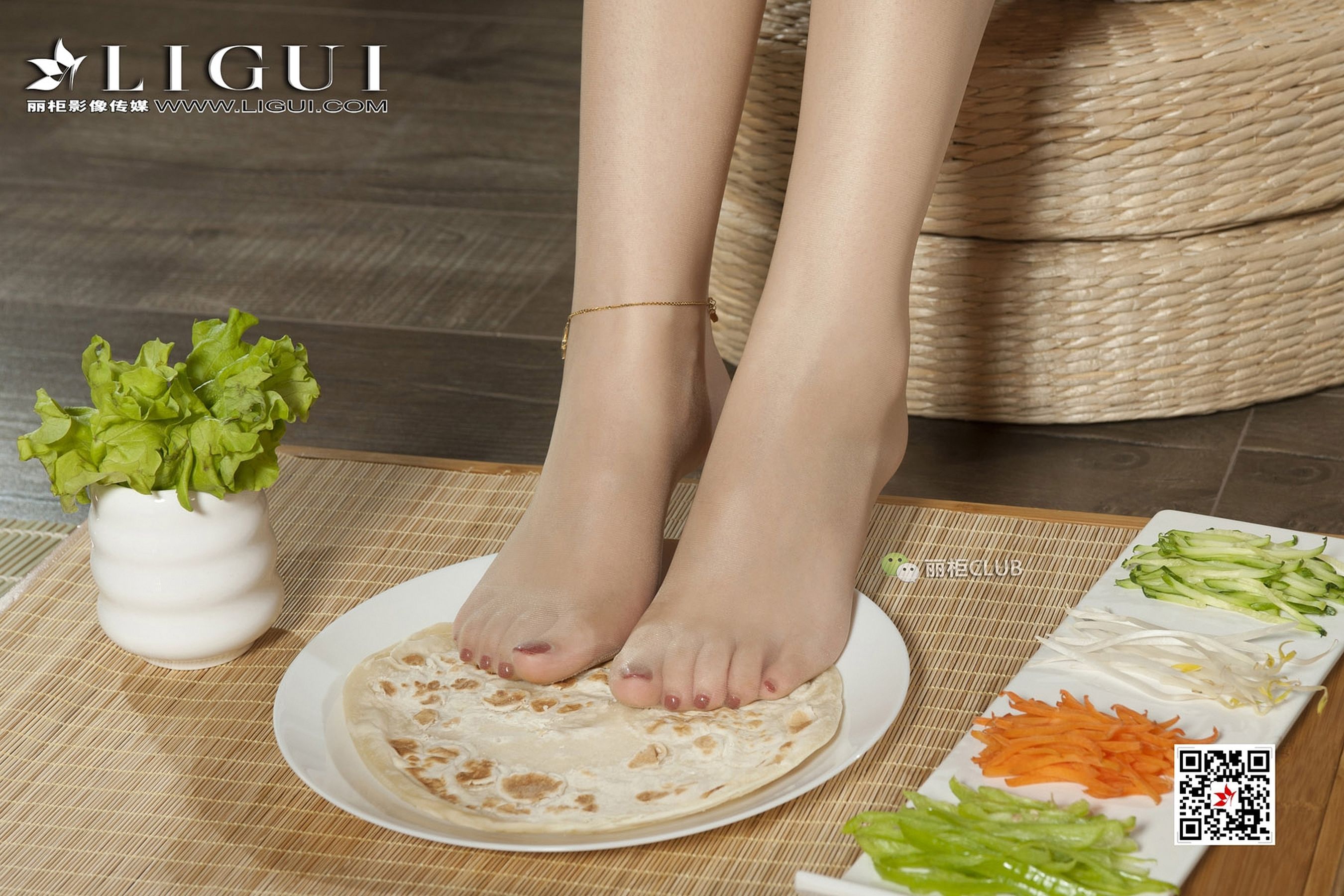 Footweight Vicky Silk Foot Food Ligui