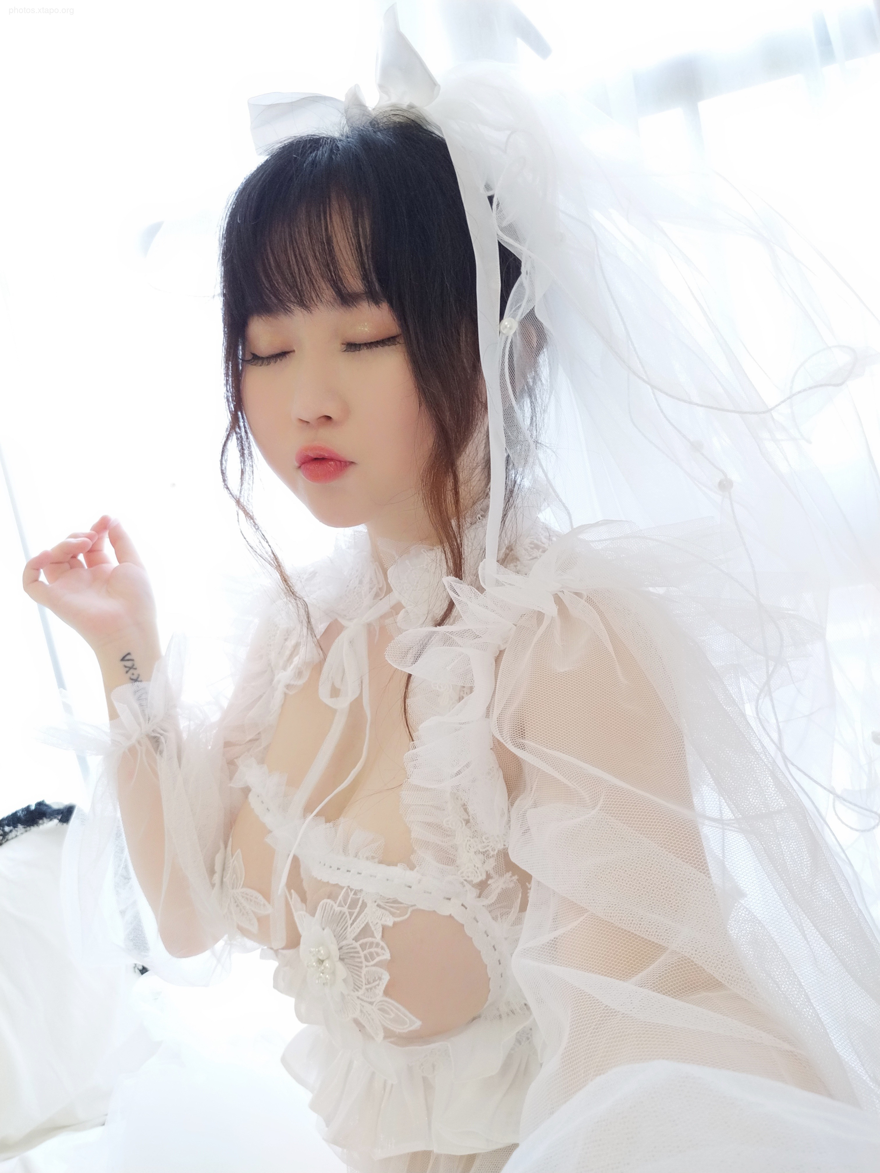 Its Yi-chan, the brides bride