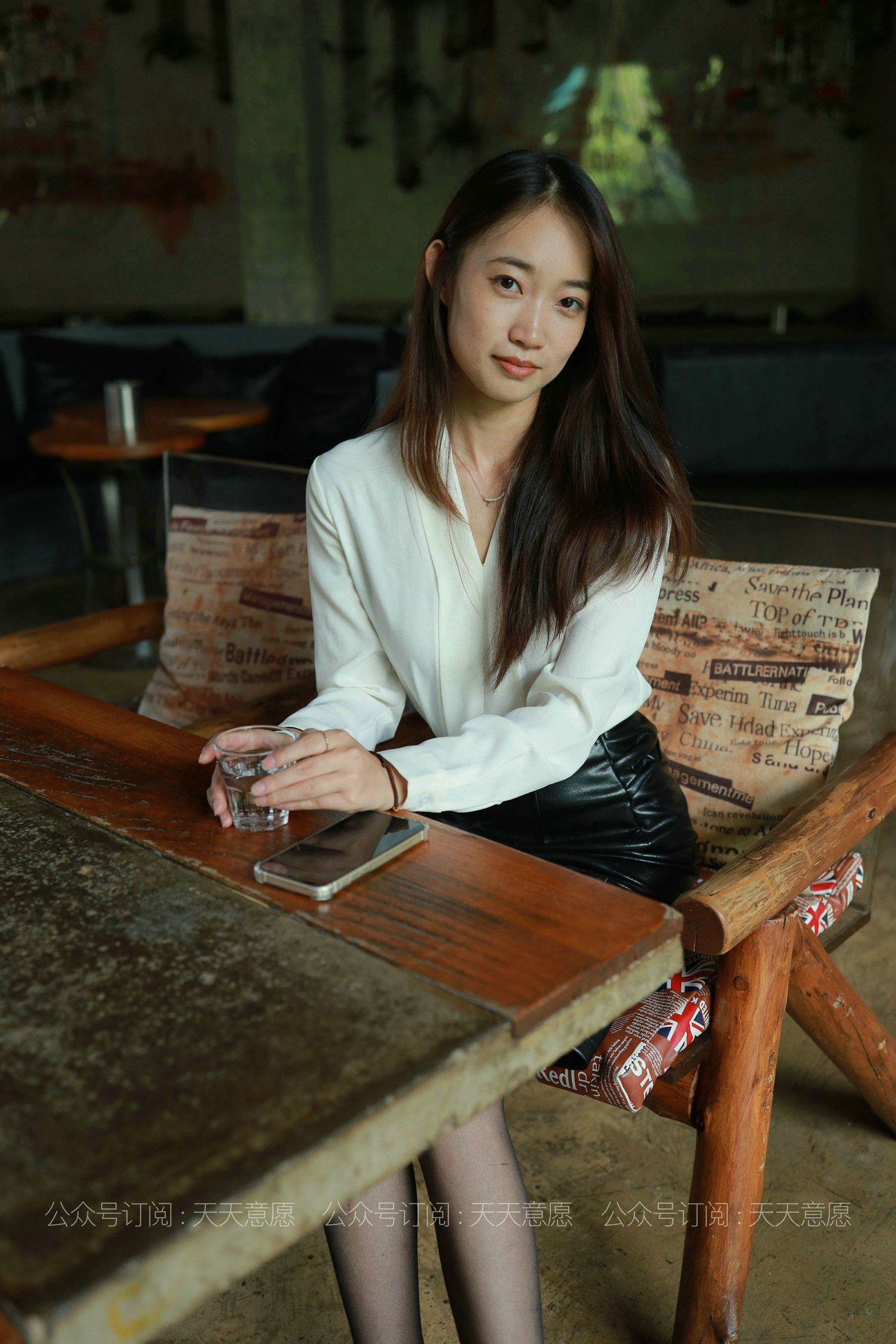 IESS Thoughts Fun Model: Xiaogao OL Black Rose