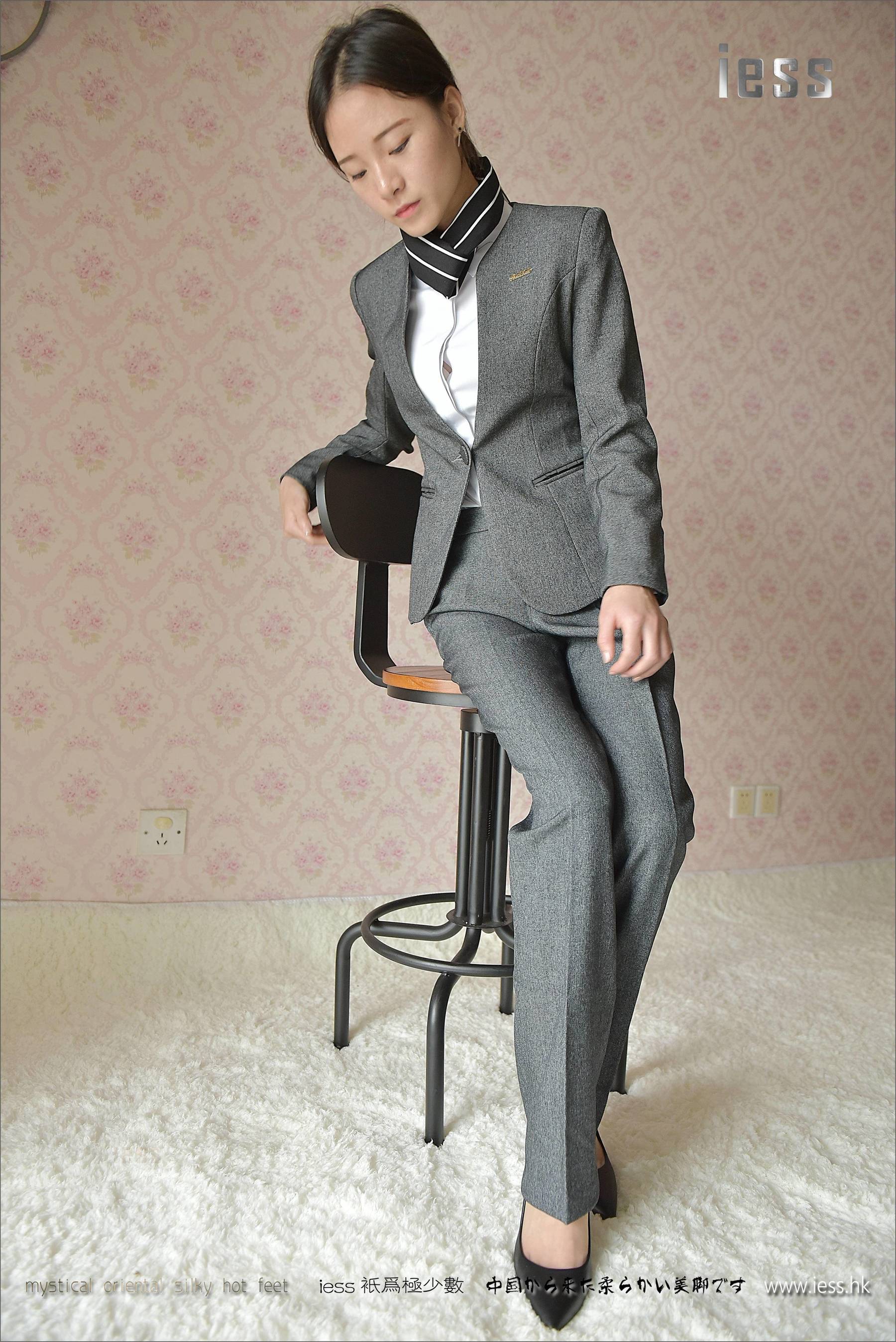 Silk Foot Bento 114 Little Six Little Six Pants Short Silk IESS Different Funbian