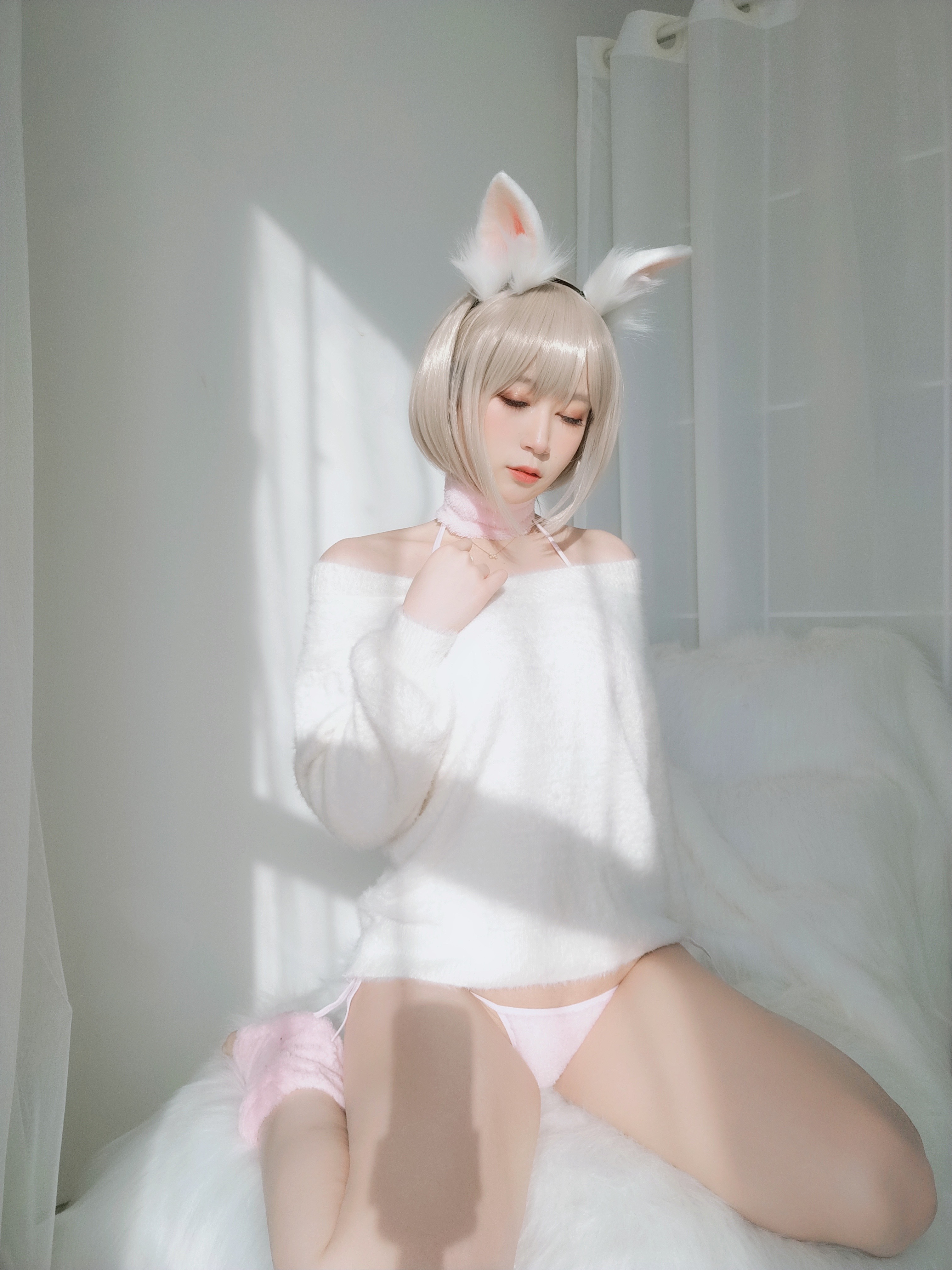 Silver 81 - Little White Rabbit 105P