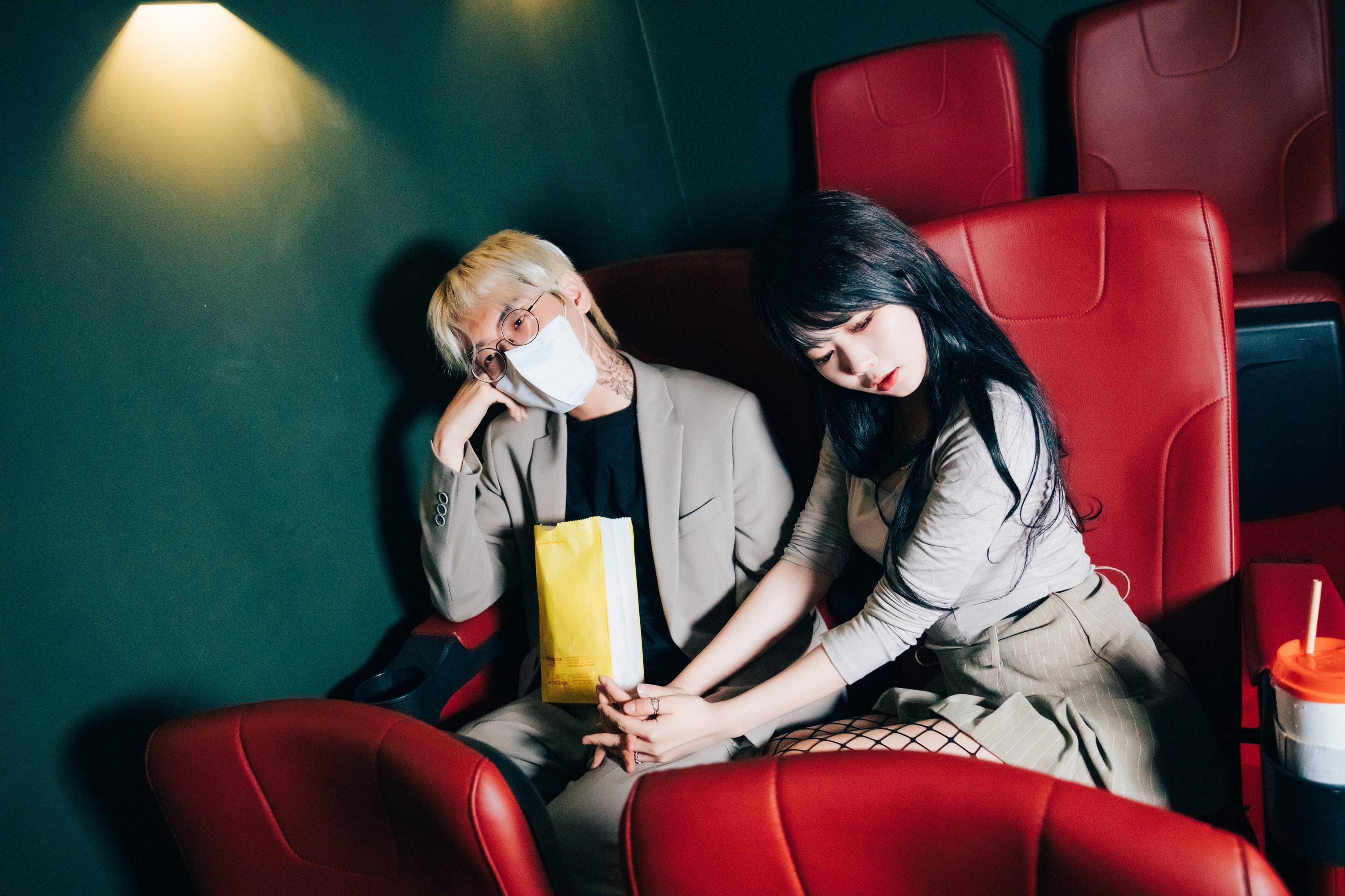 [LOOZY] Zia – xxx in the theater S.Ver