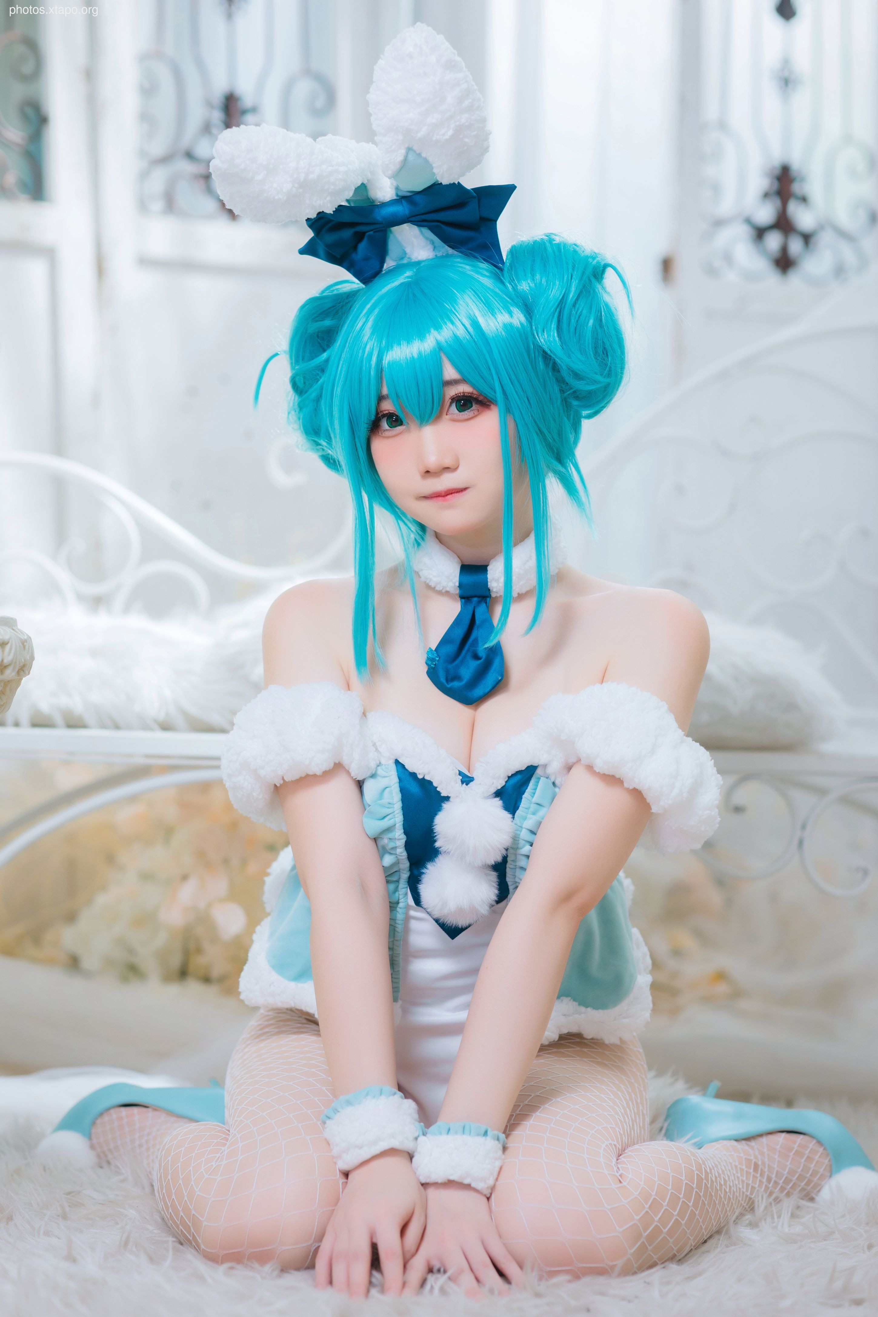 Supper carbon Hatsune Rabbit Girl 20P-239MB