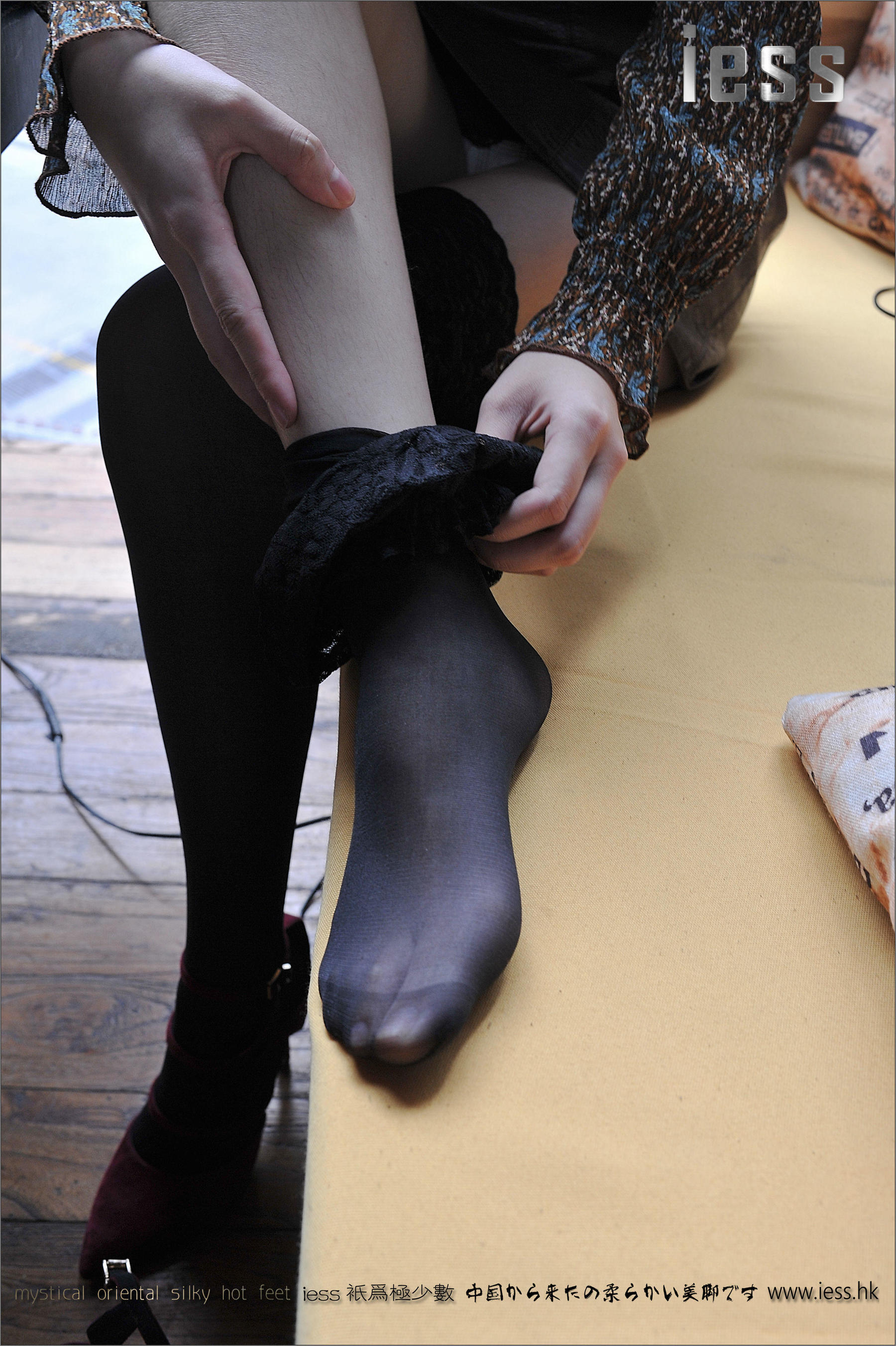 Silk Foot Bento 047 Xiaoxi Girls' Legs (Foot) IESS Thoughts and Fun