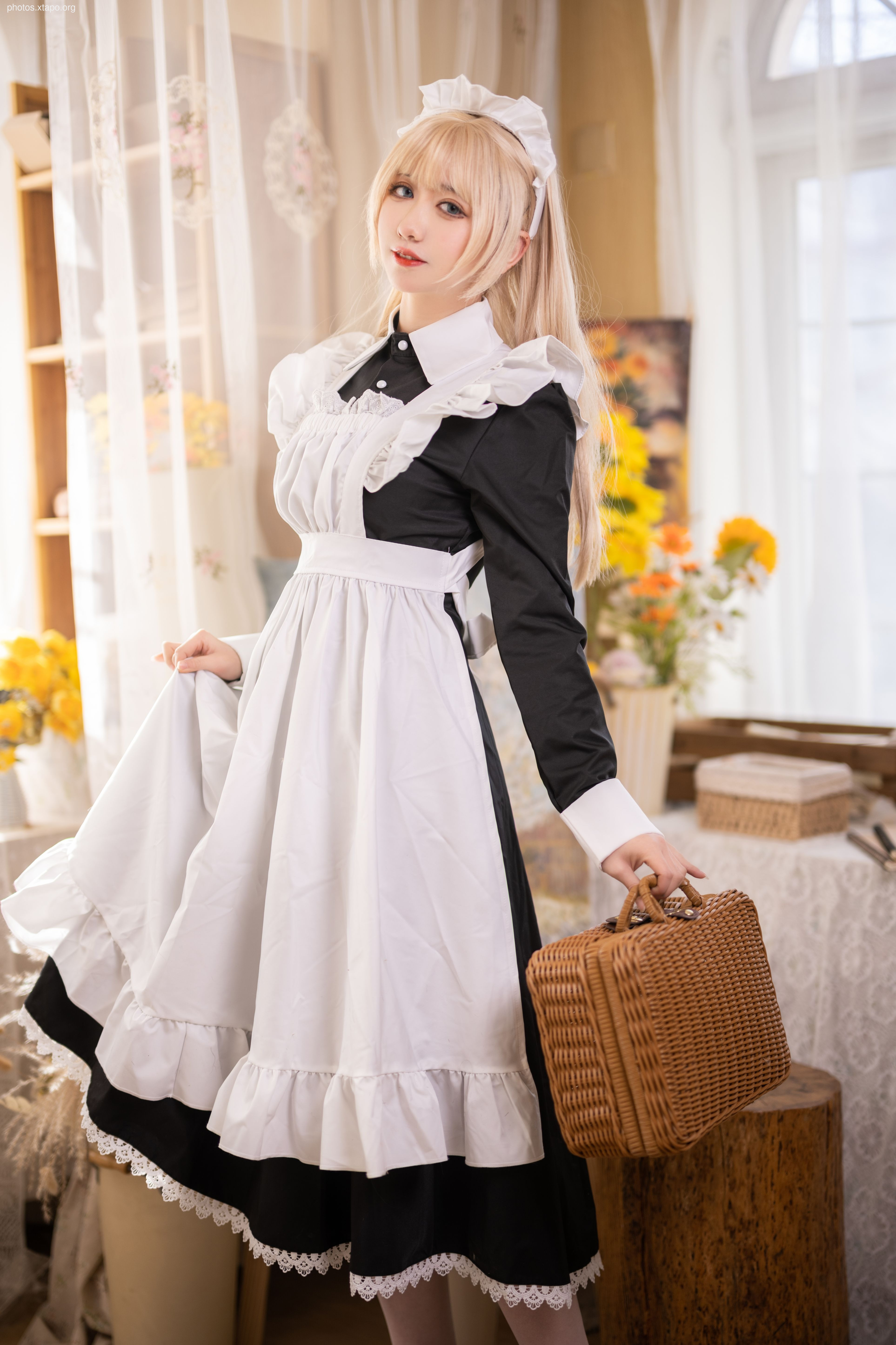 Watanabe morning SAKI -Maid X nude apron 35P -628MB