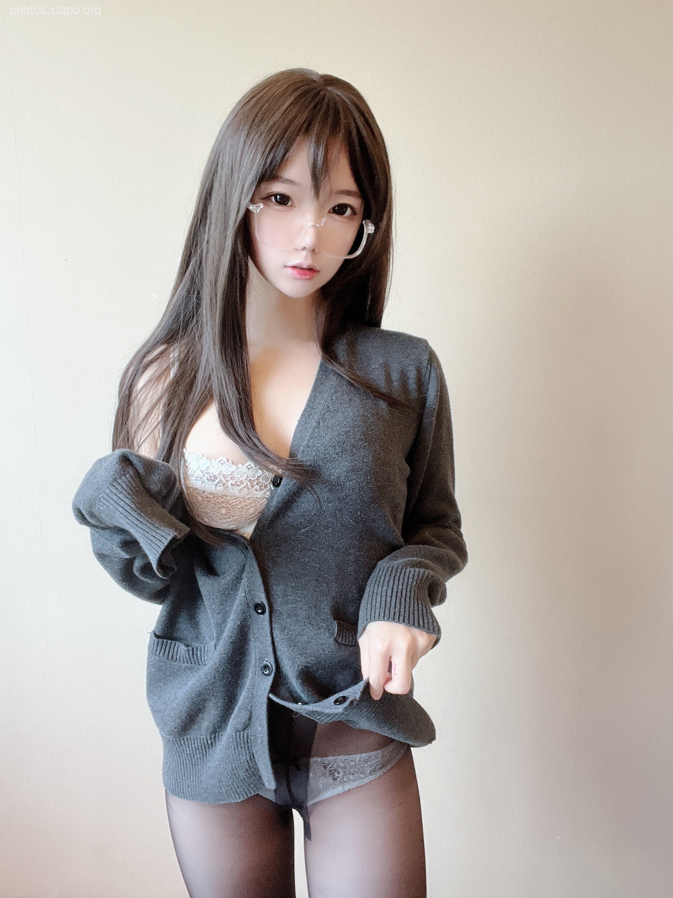 rainy black silk white lace 51p