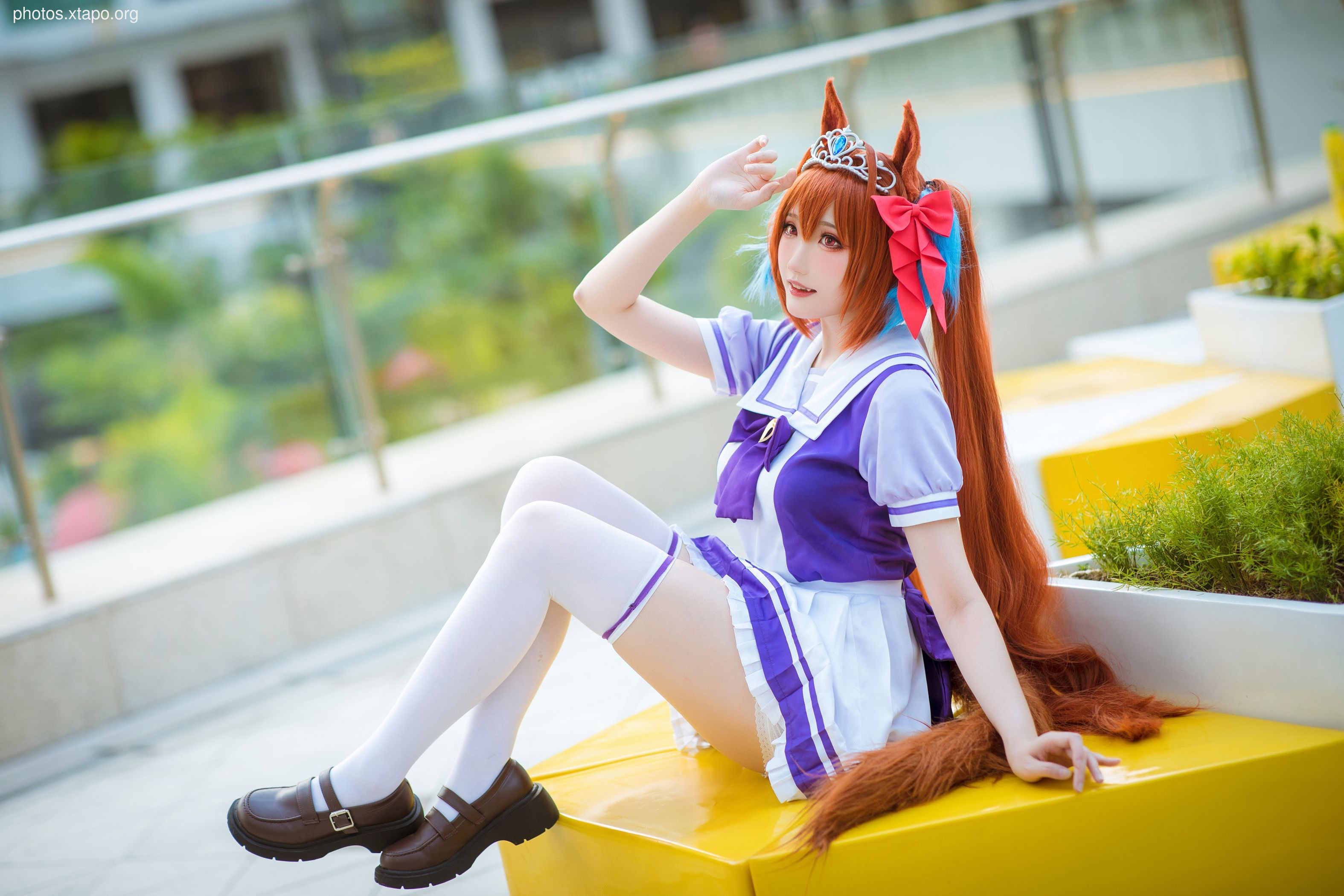 Guaxi sauce horse racing girls and Chiji Electronics