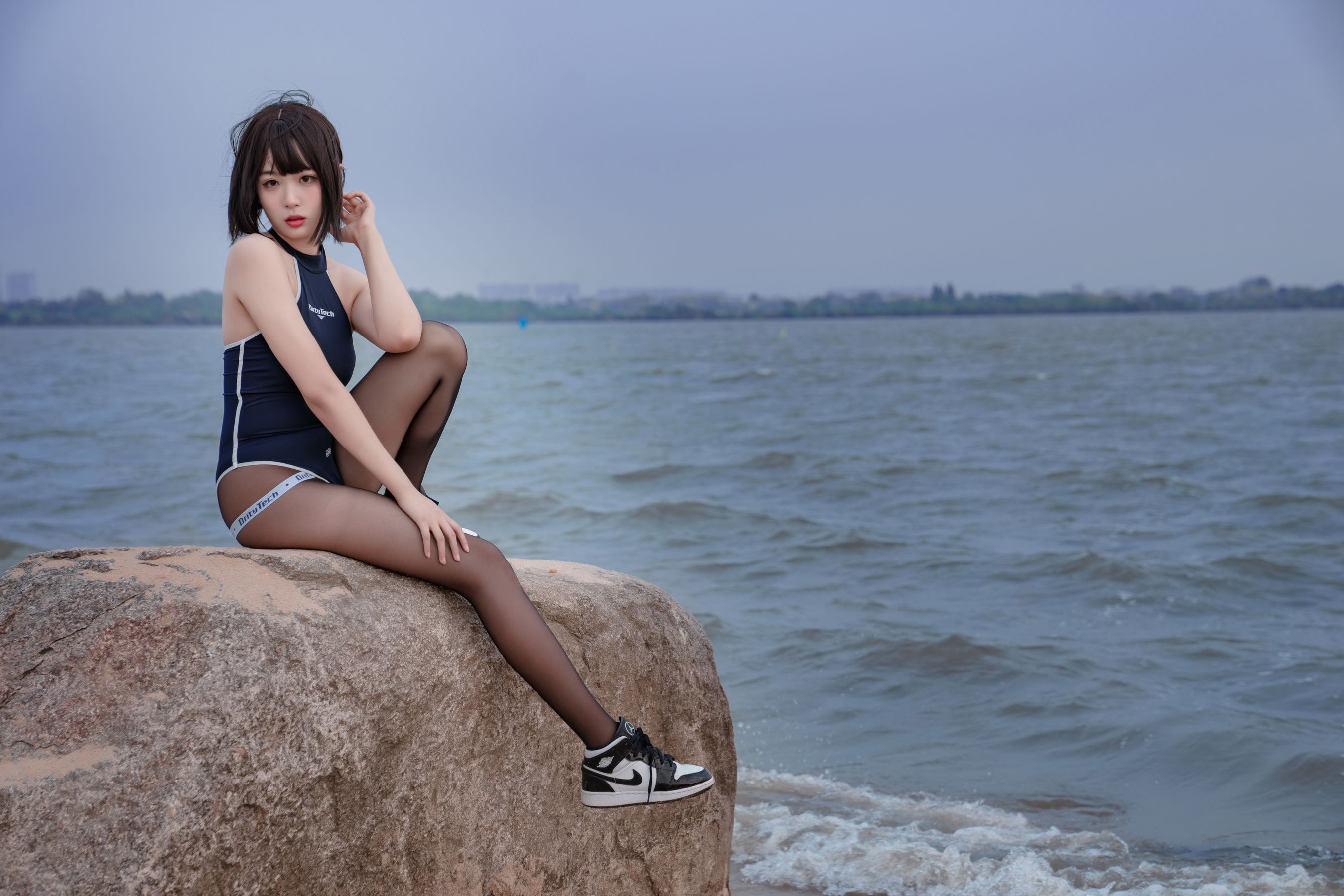 Welfare COS Sister Xuan Xiao Xue -Beach Swimming