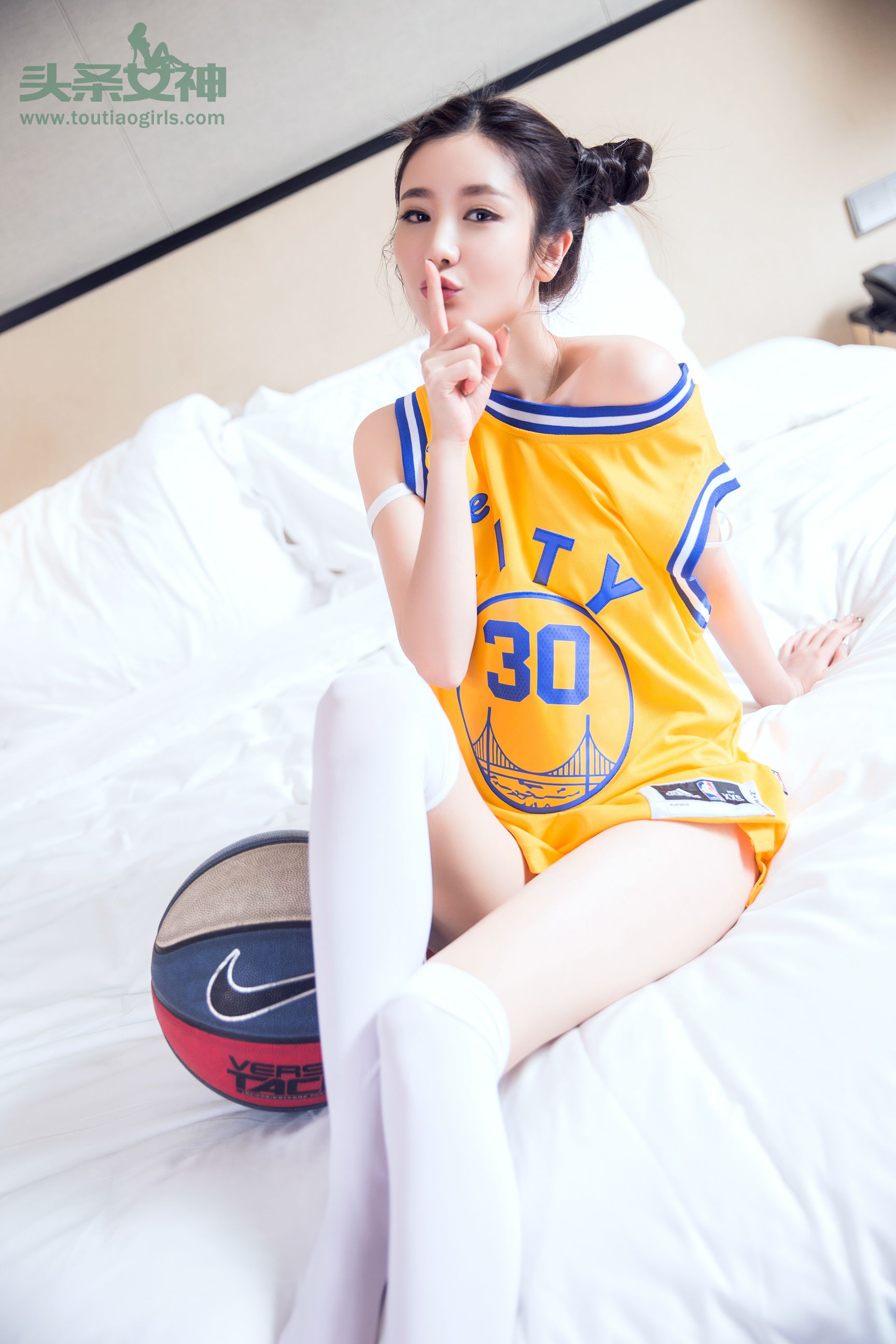 Su Liang/Xiaoyu's Beautiful Meng God Library Commander Headline Goddess