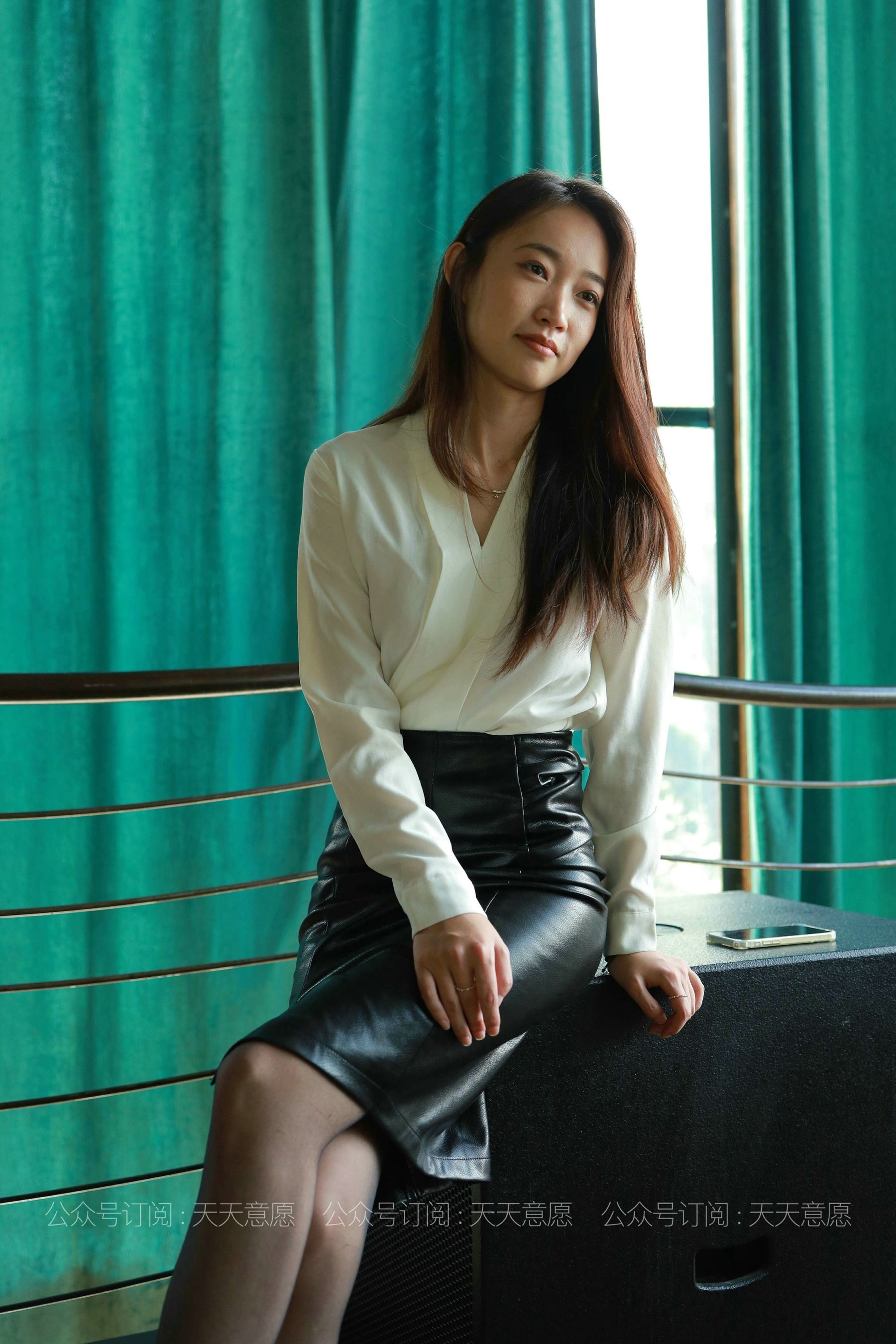 IESS Thoughts Fun Model: Xiaogao OL Black Rose