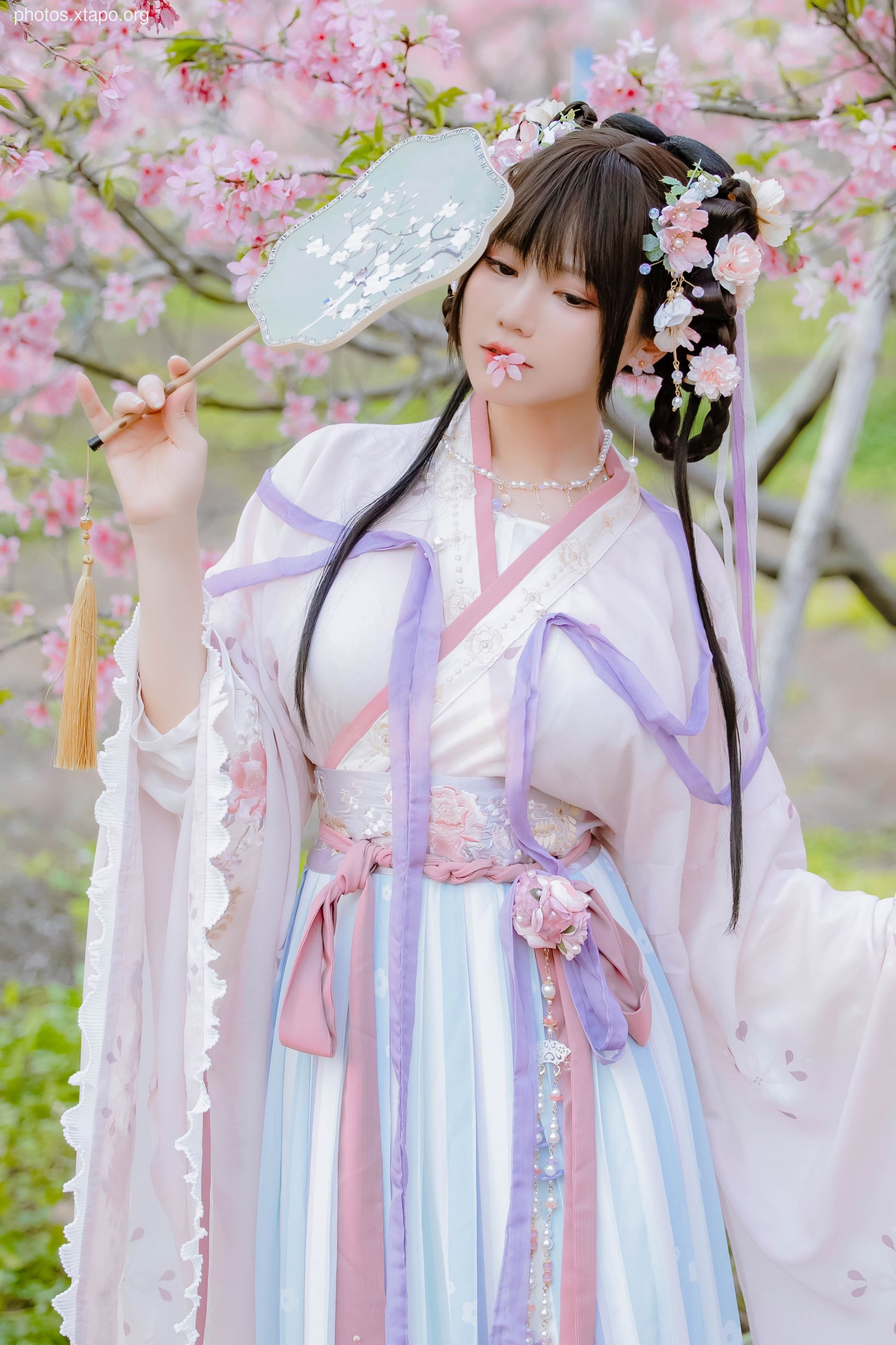 Meow Nyako -Sakura Hanfu Flower God Pray 52P -219MB