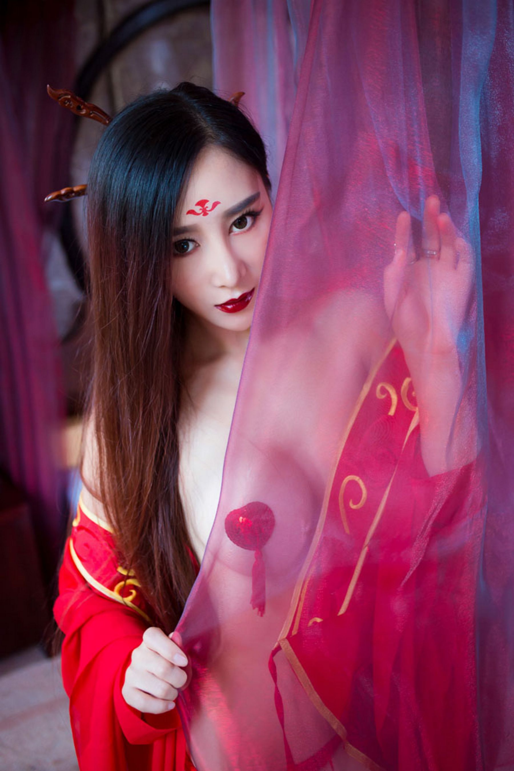 Zou Jingjing Flower Thousand Bone? Magic cos Xiuren Xiuren No.382