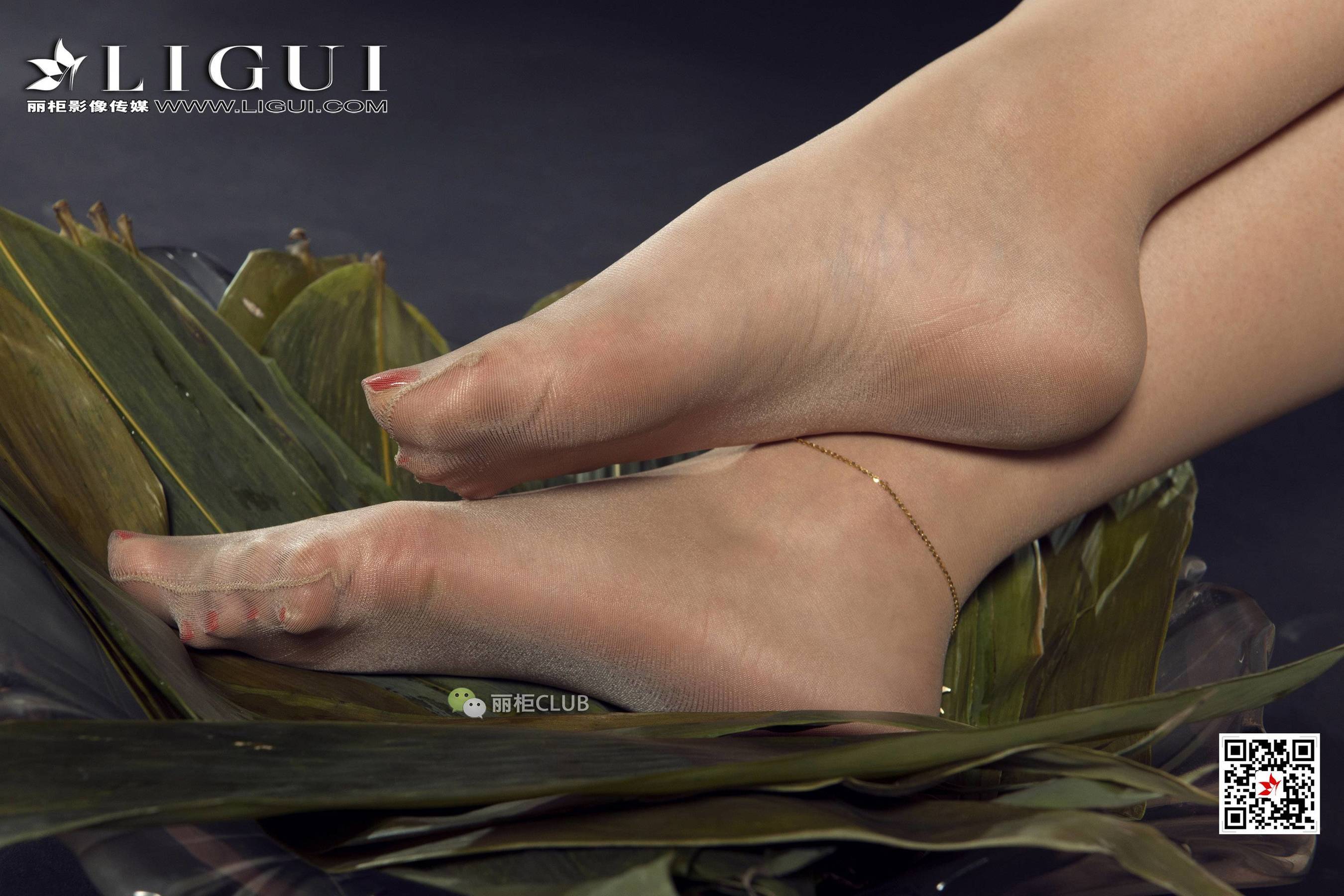 Foot mold ice cream Duanxiang Congs Wong Ligui Internet beauty