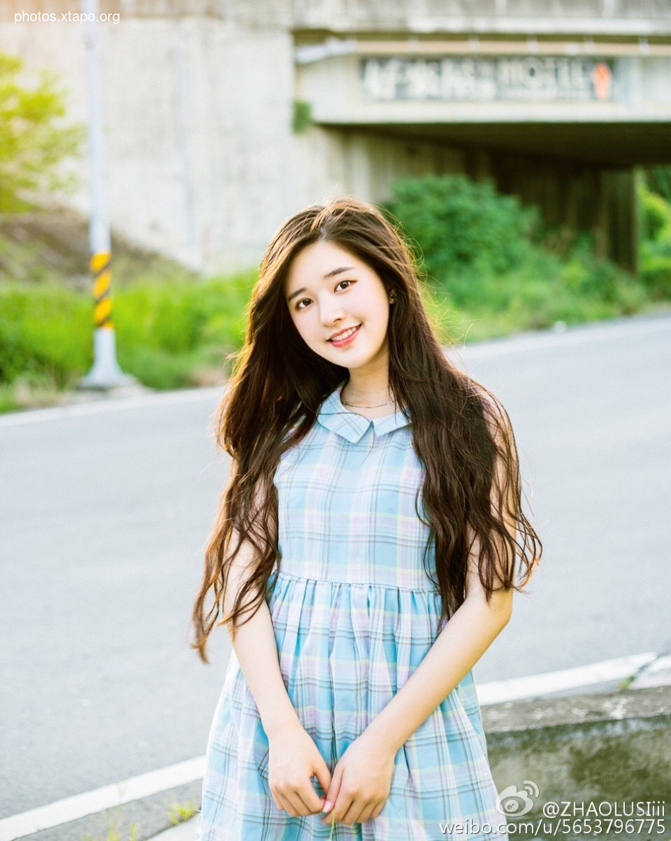 Zhao Lo Tu 赵露思,