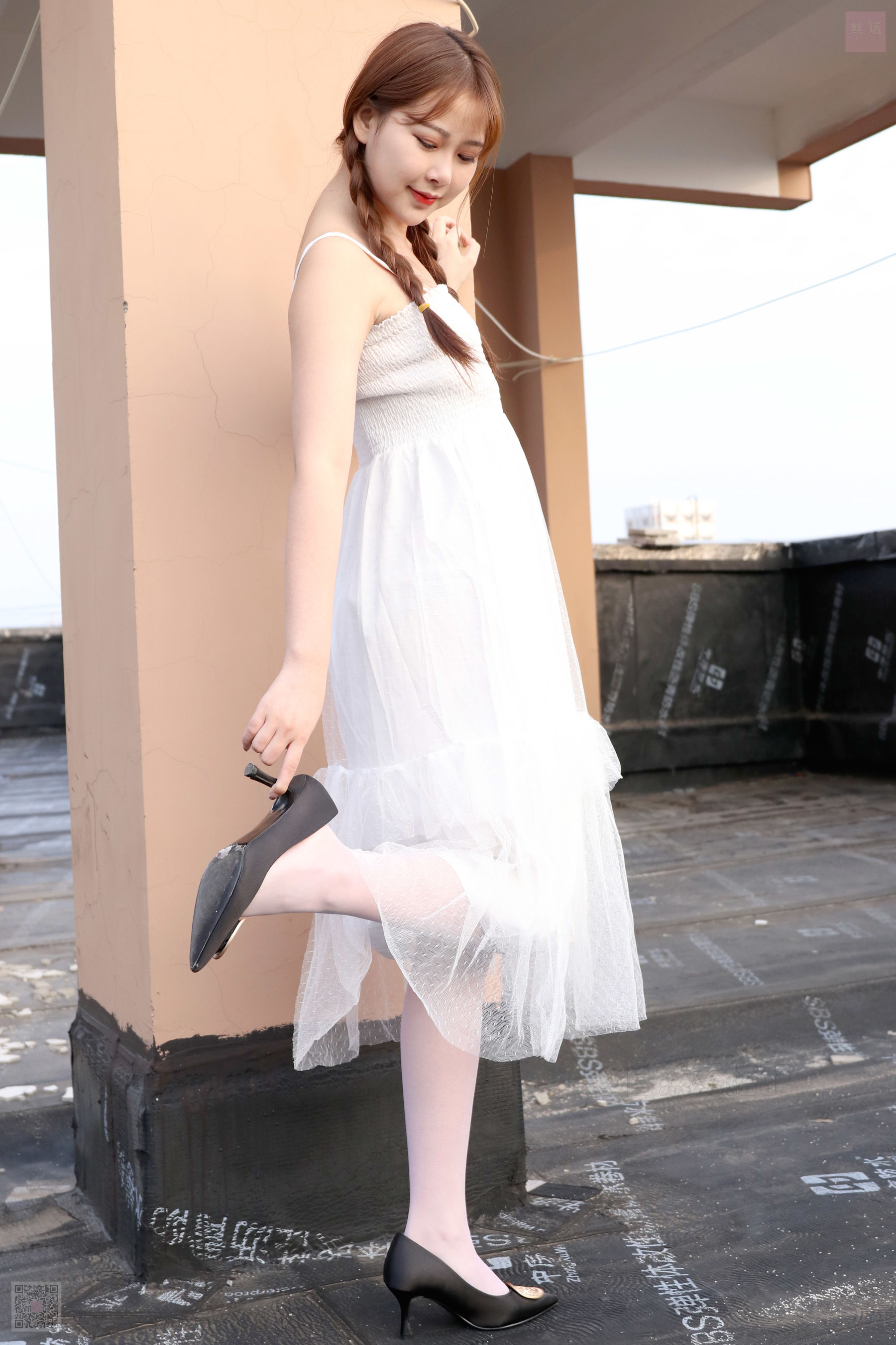 Sihua SH021 girl who dances in the rooftop of Su Yu