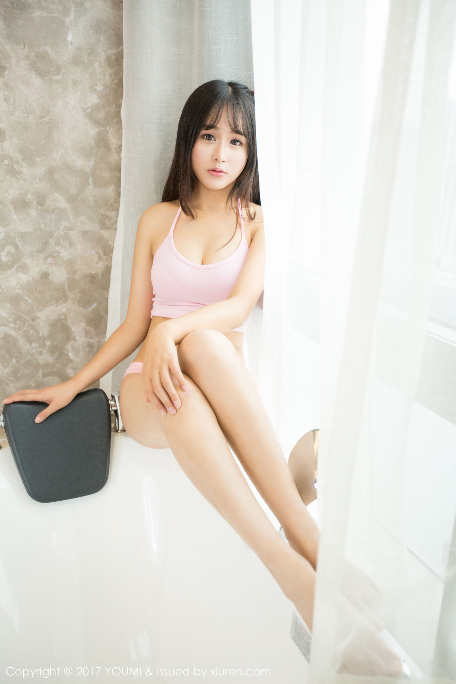 Tongyan big busty girl@sukiiii You Mihui Youmi VOL.009